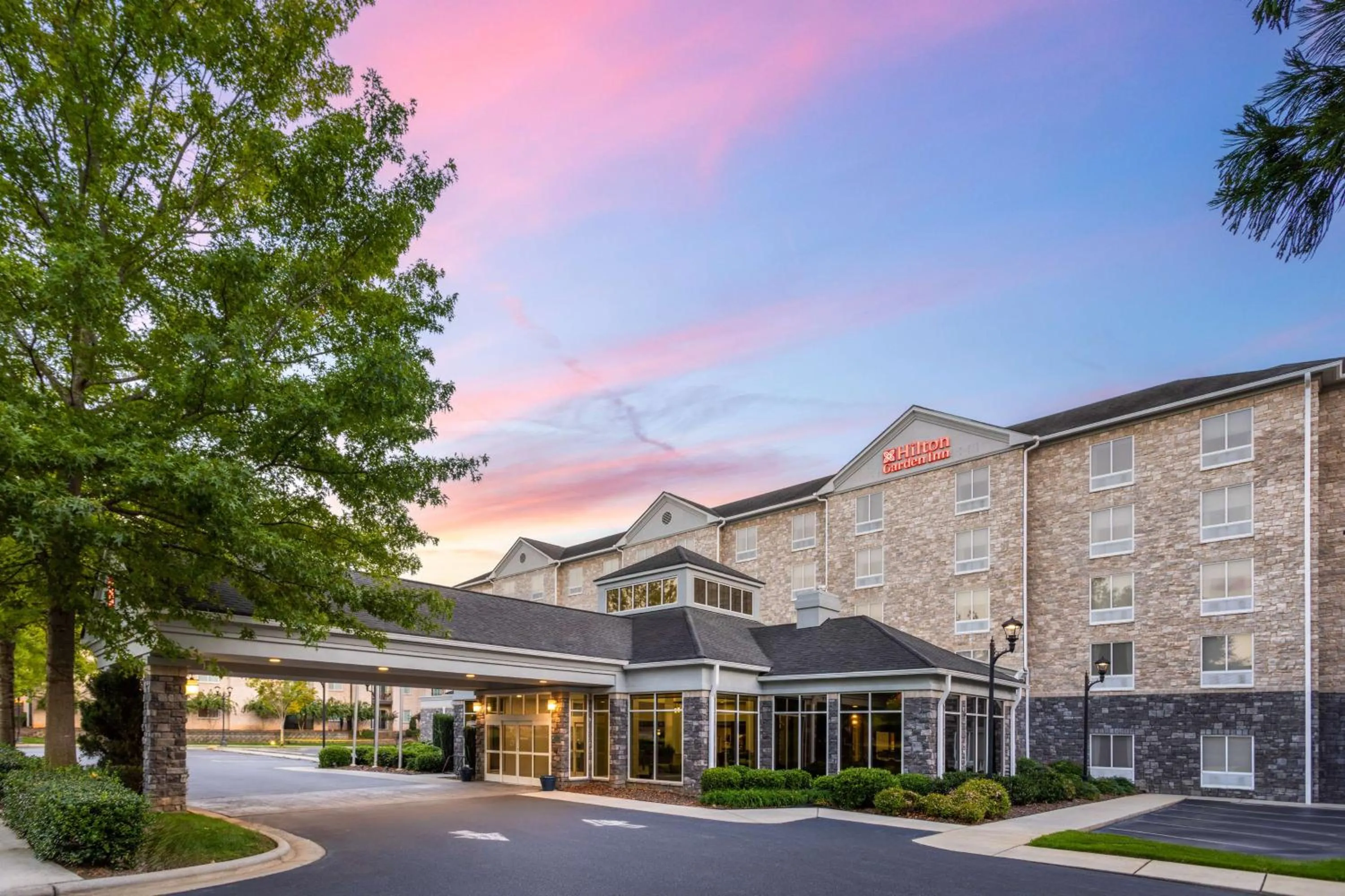 Property building in Hilton Garden Inn Winston-Salem/Hanes Mall