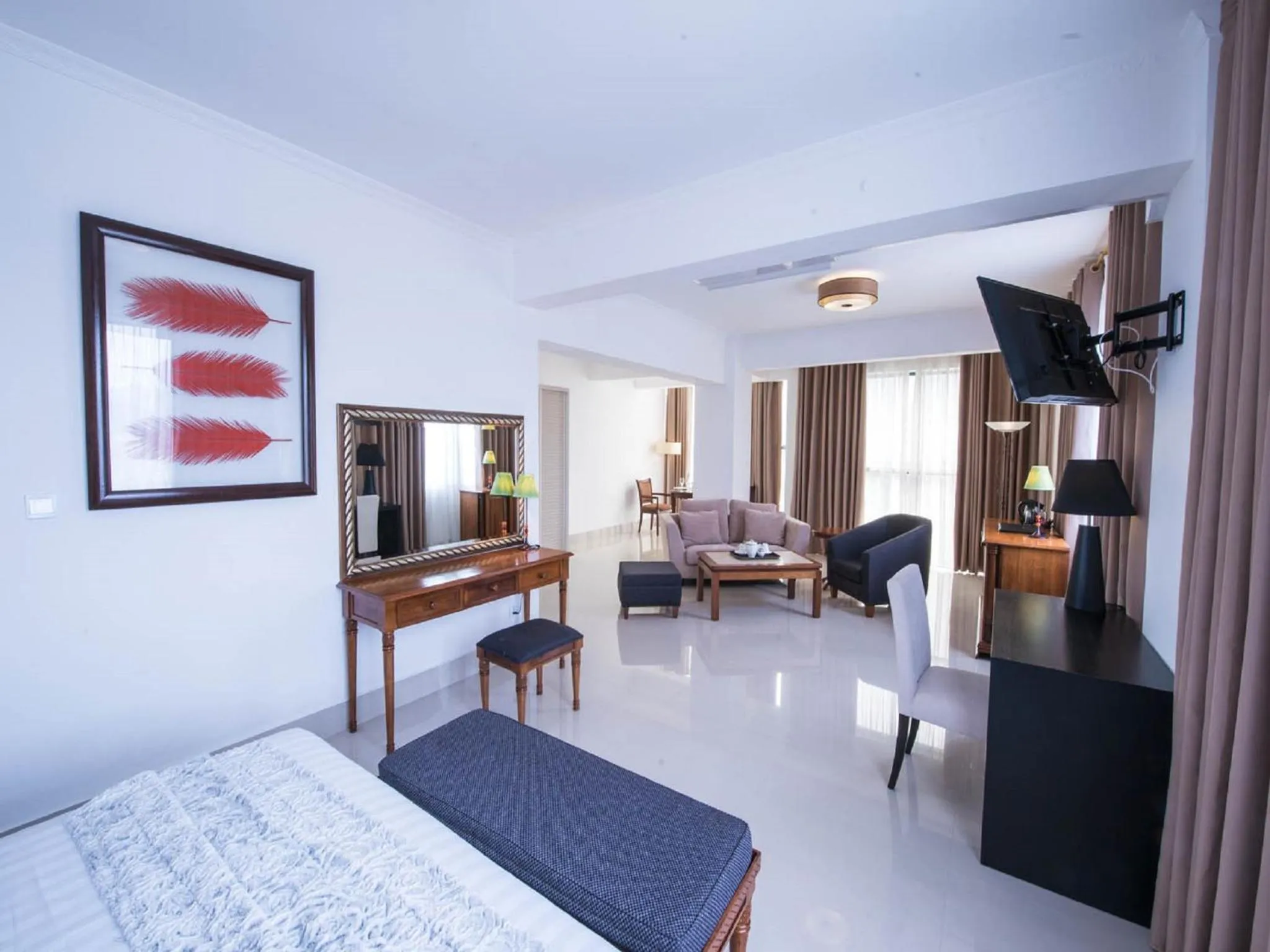 Seating area in Palms Hotel