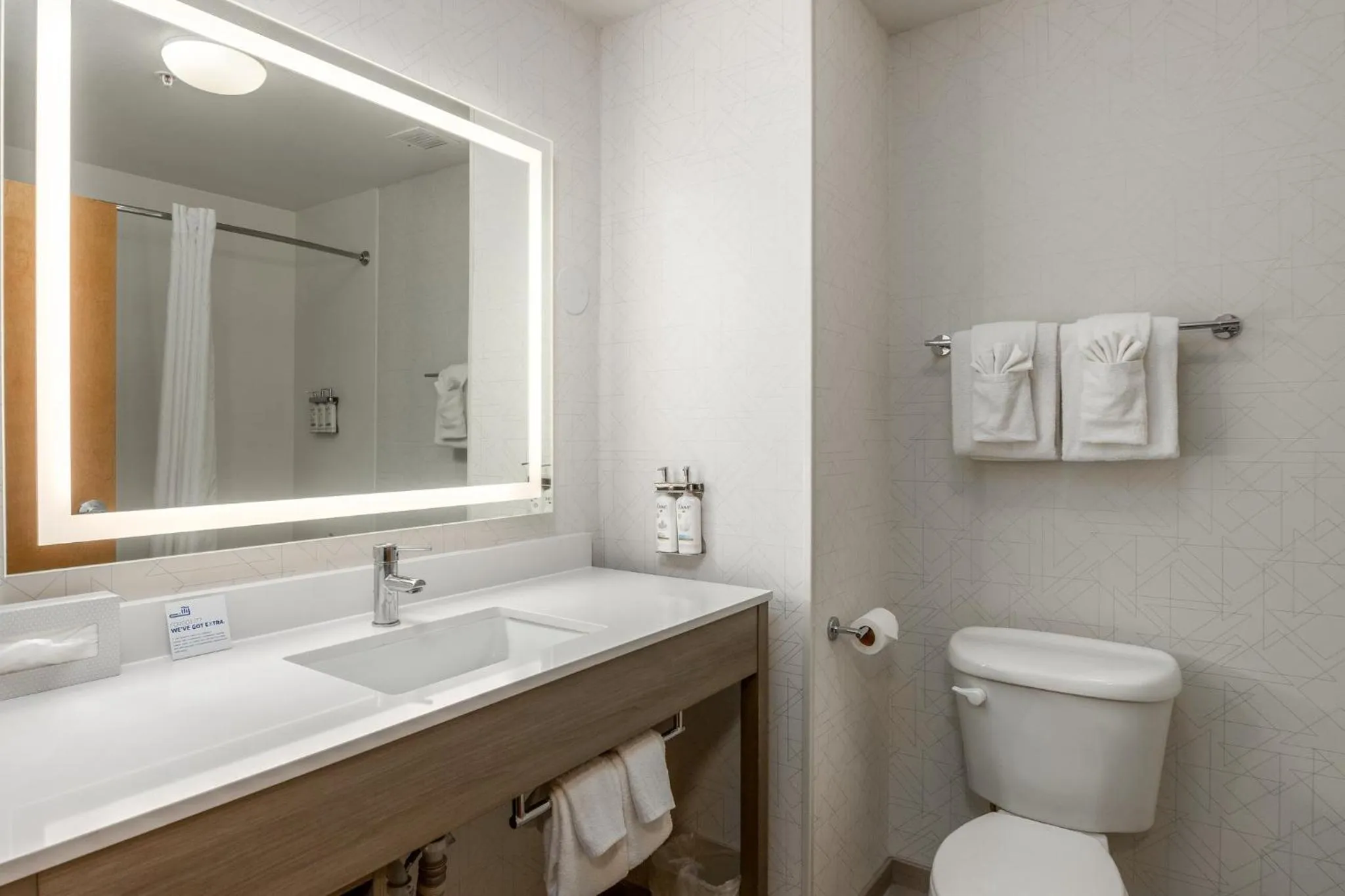 Bathroom in Holiday Inn Express Hotel & Suites Vancouver Mall-Portland Area by IHG