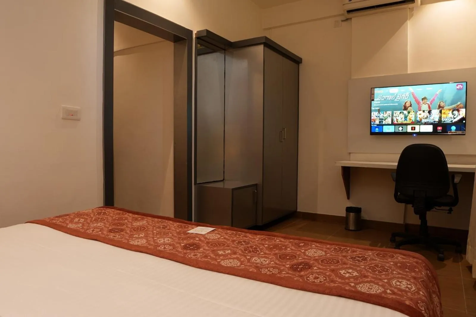 Bed in Grand Continent - Bangalore International Airport