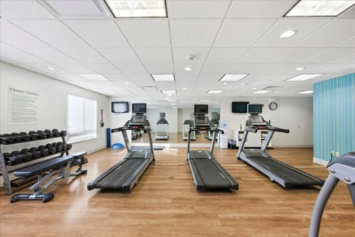 Fitness centre/facilities in Holiday Inn Express & Suites Bethlehem Airport-Allentown Area
