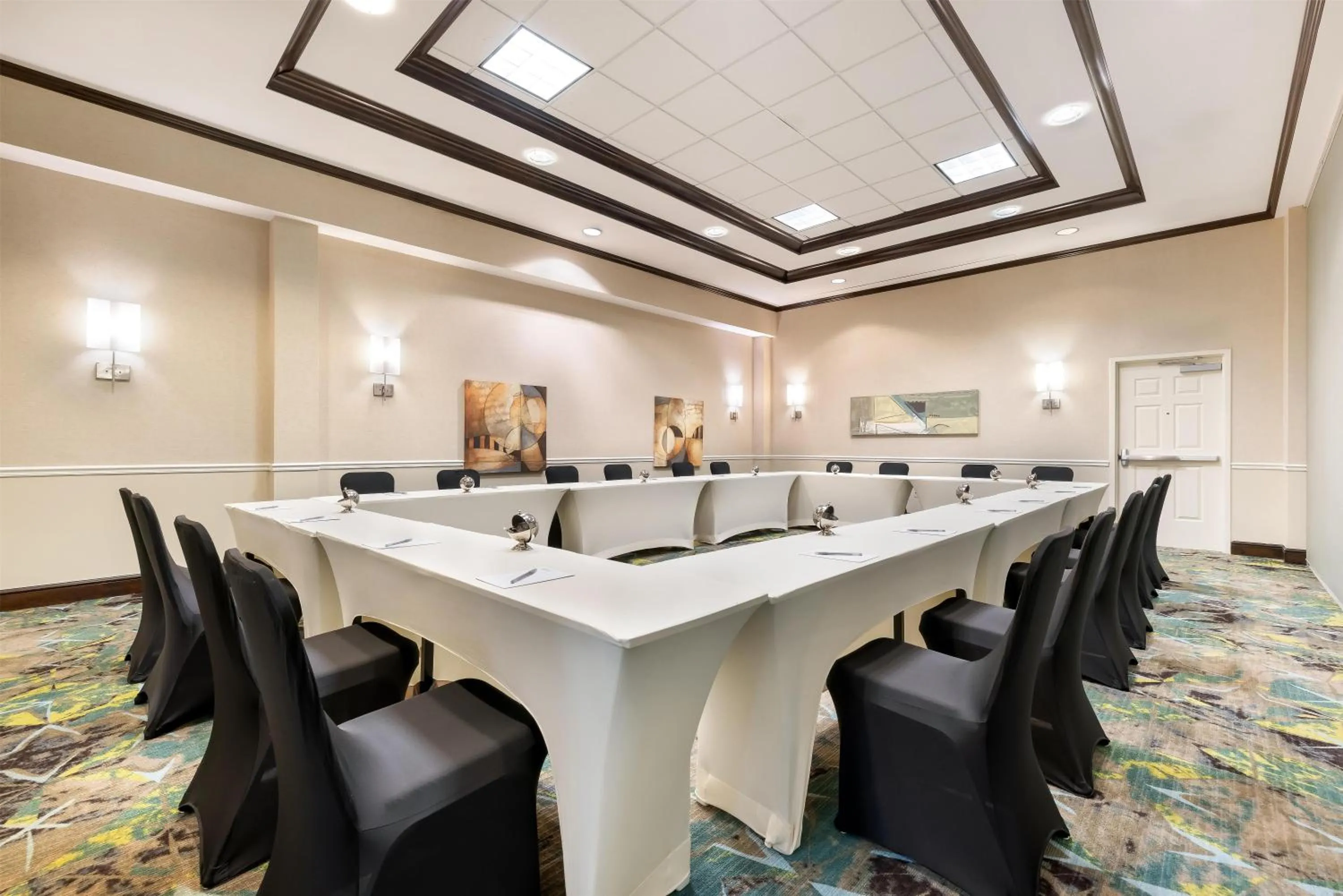 Meeting/conference room in Hilton Garden Inn Dulles North