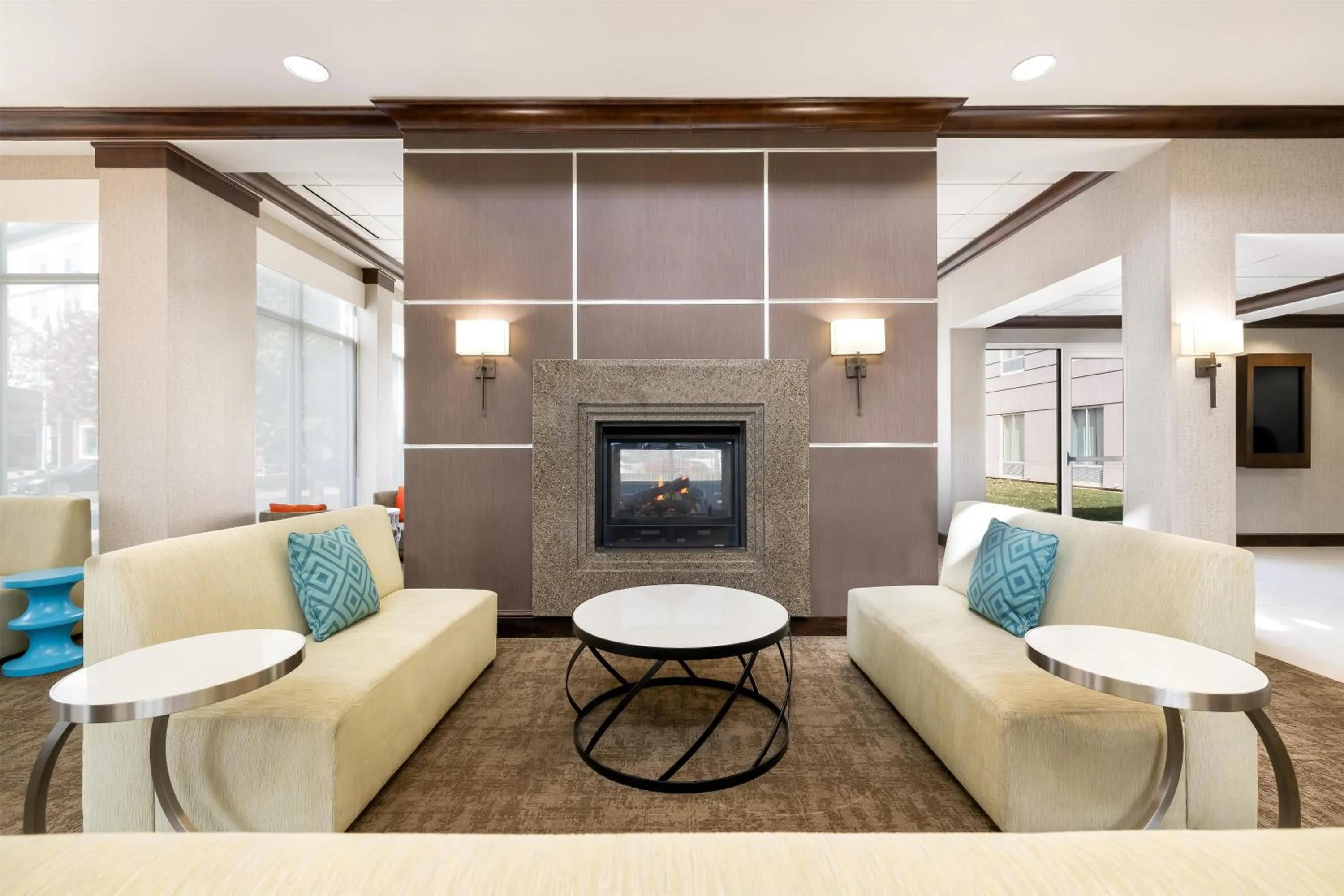 Lobby or reception in Hilton Garden Inn Dulles North