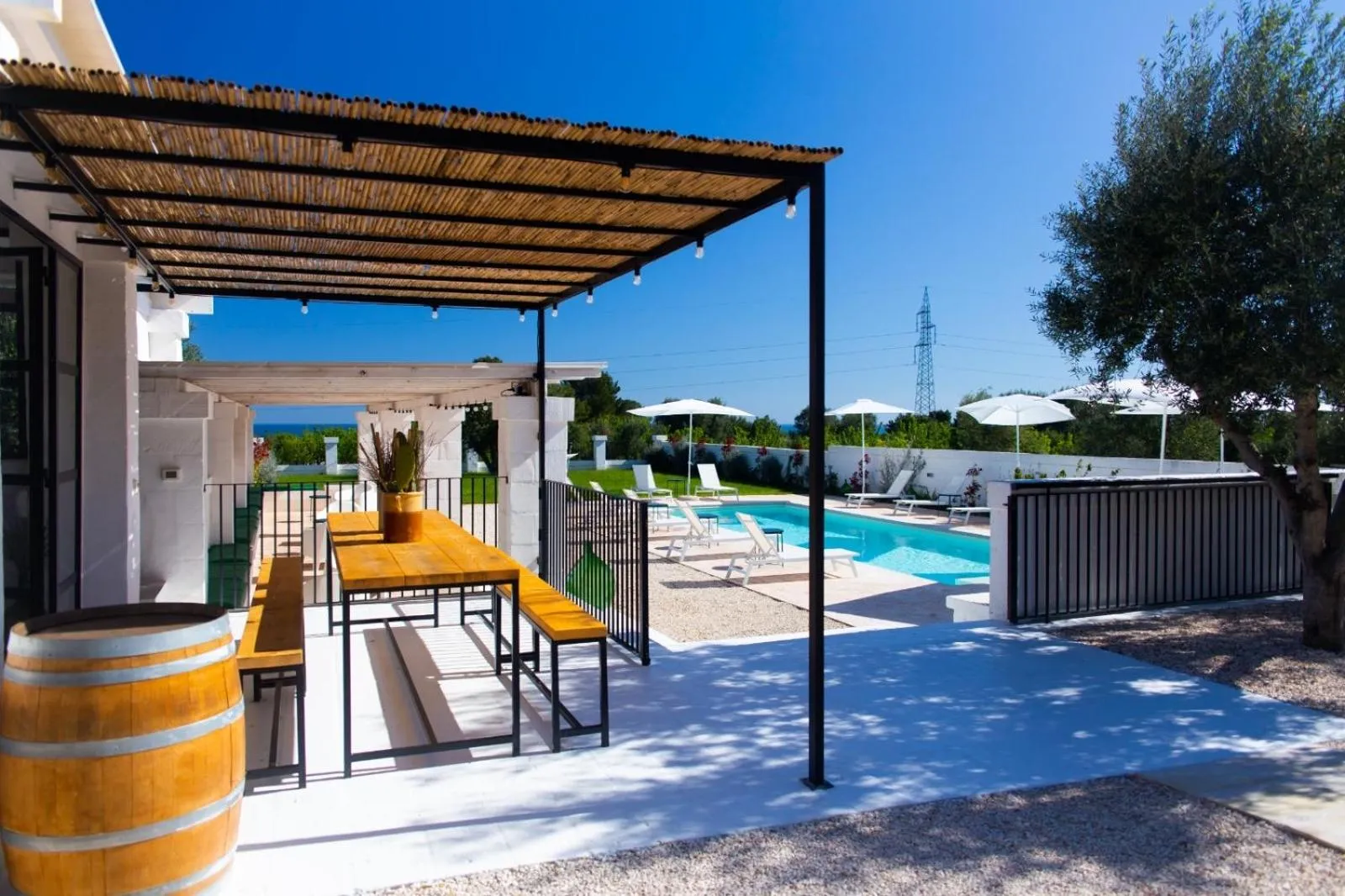 Tenuta Amostuni-Country House