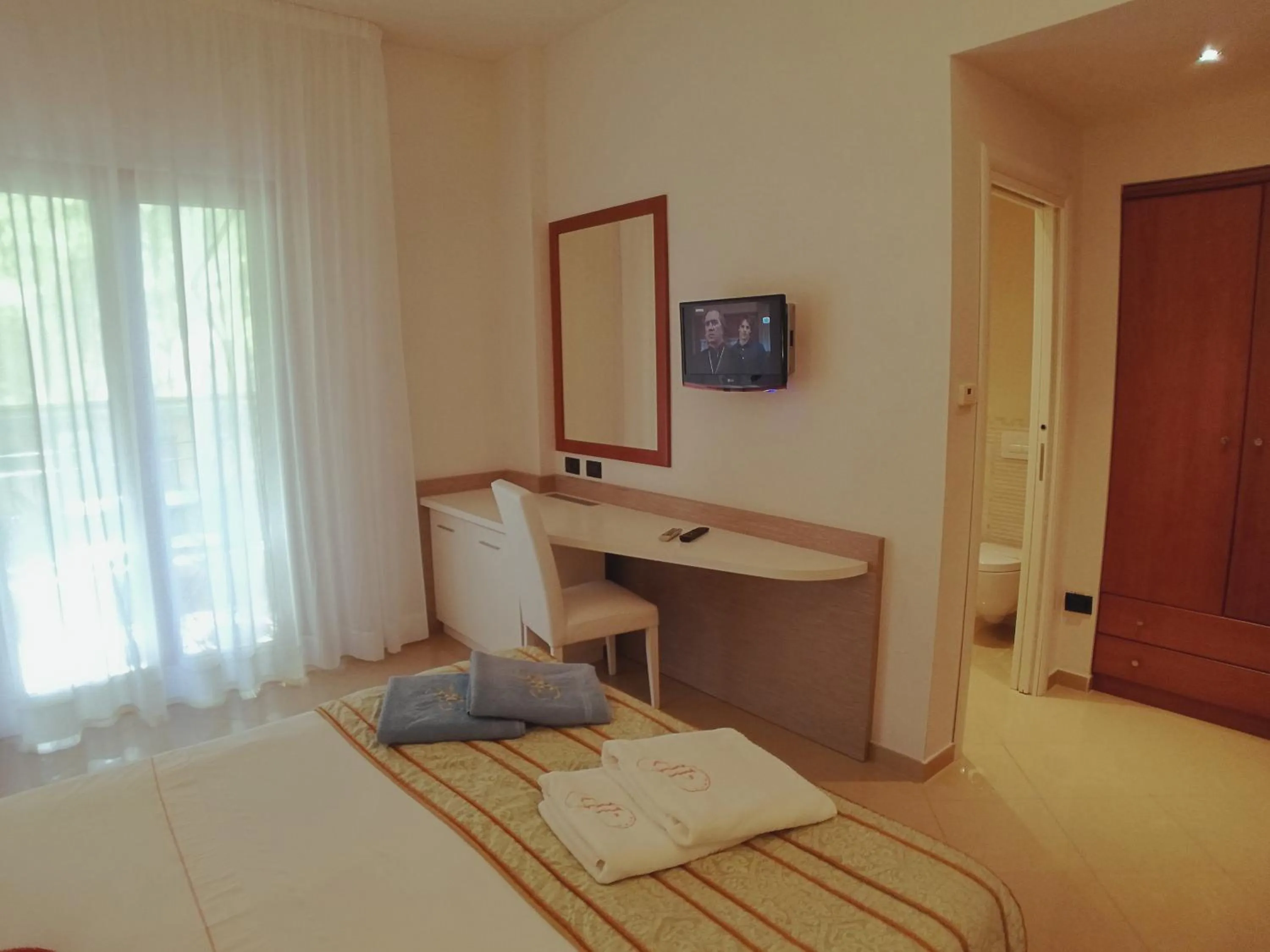 Bedroom, Bed in Hotel Residence Piccolo