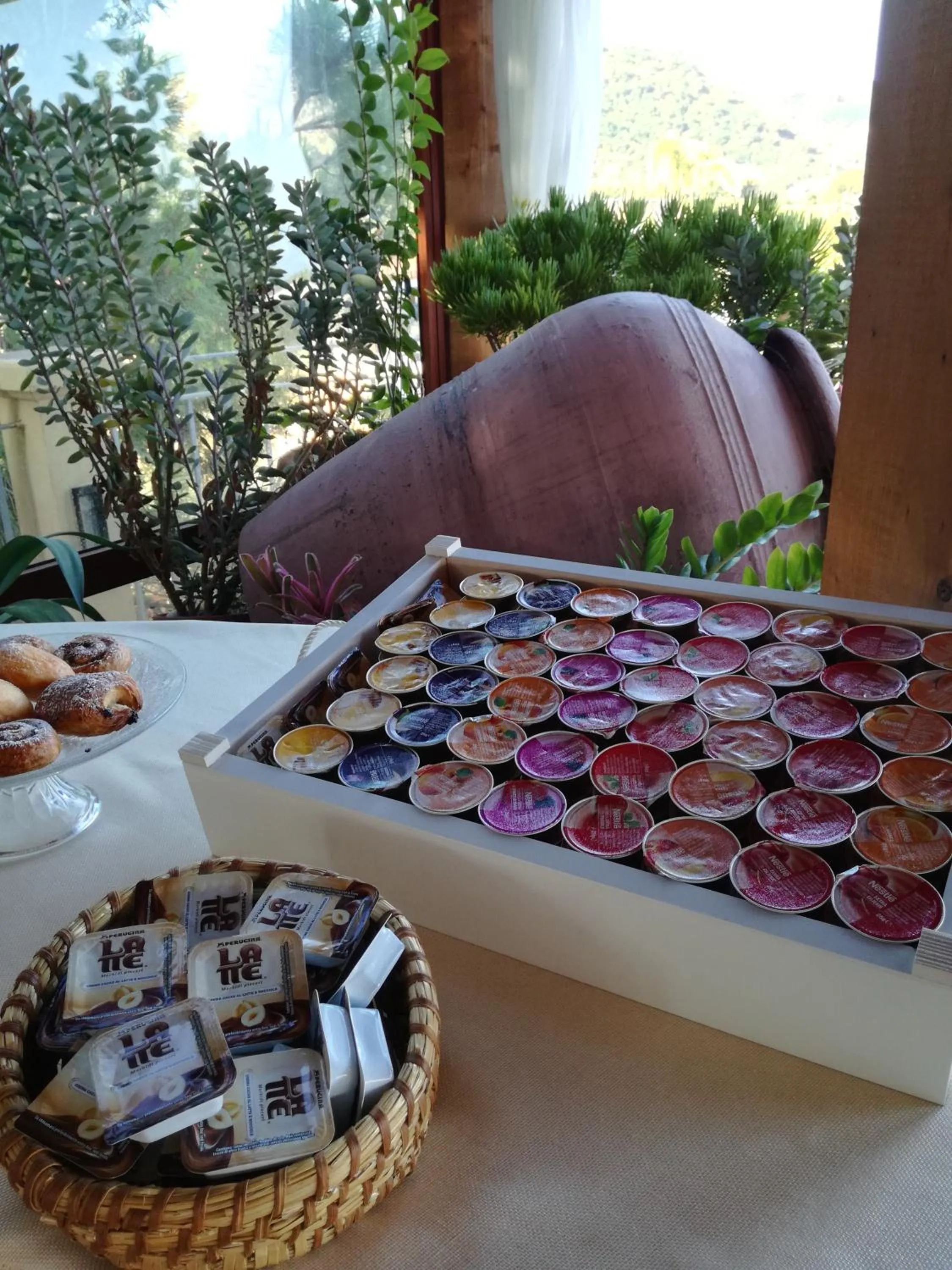 Buffet breakfast in Hotel Residence Piccolo