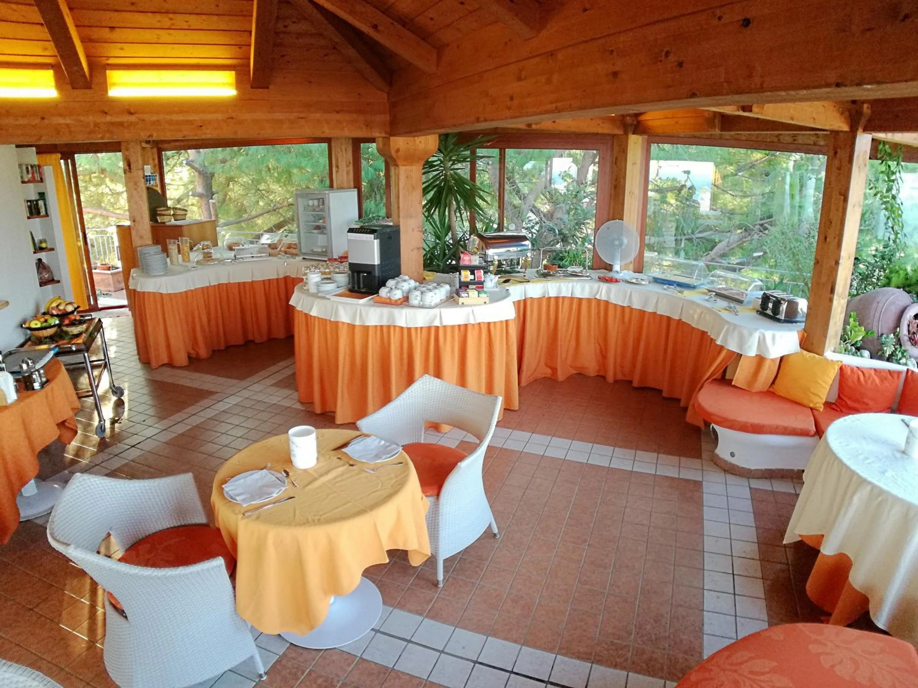 Breakfast in Hotel Residence Piccolo