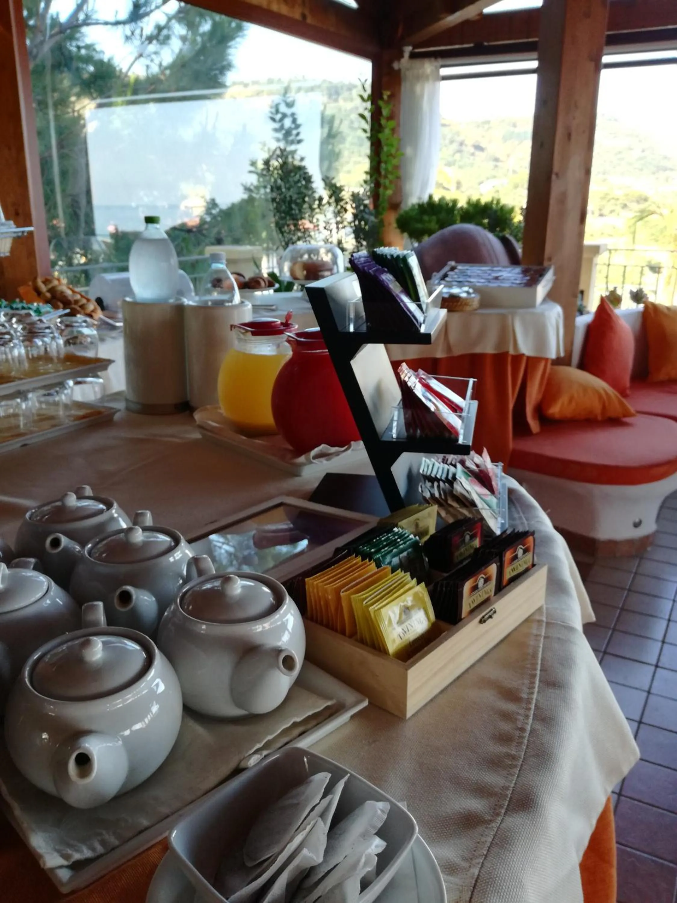 Buffet breakfast in Hotel Residence Piccolo