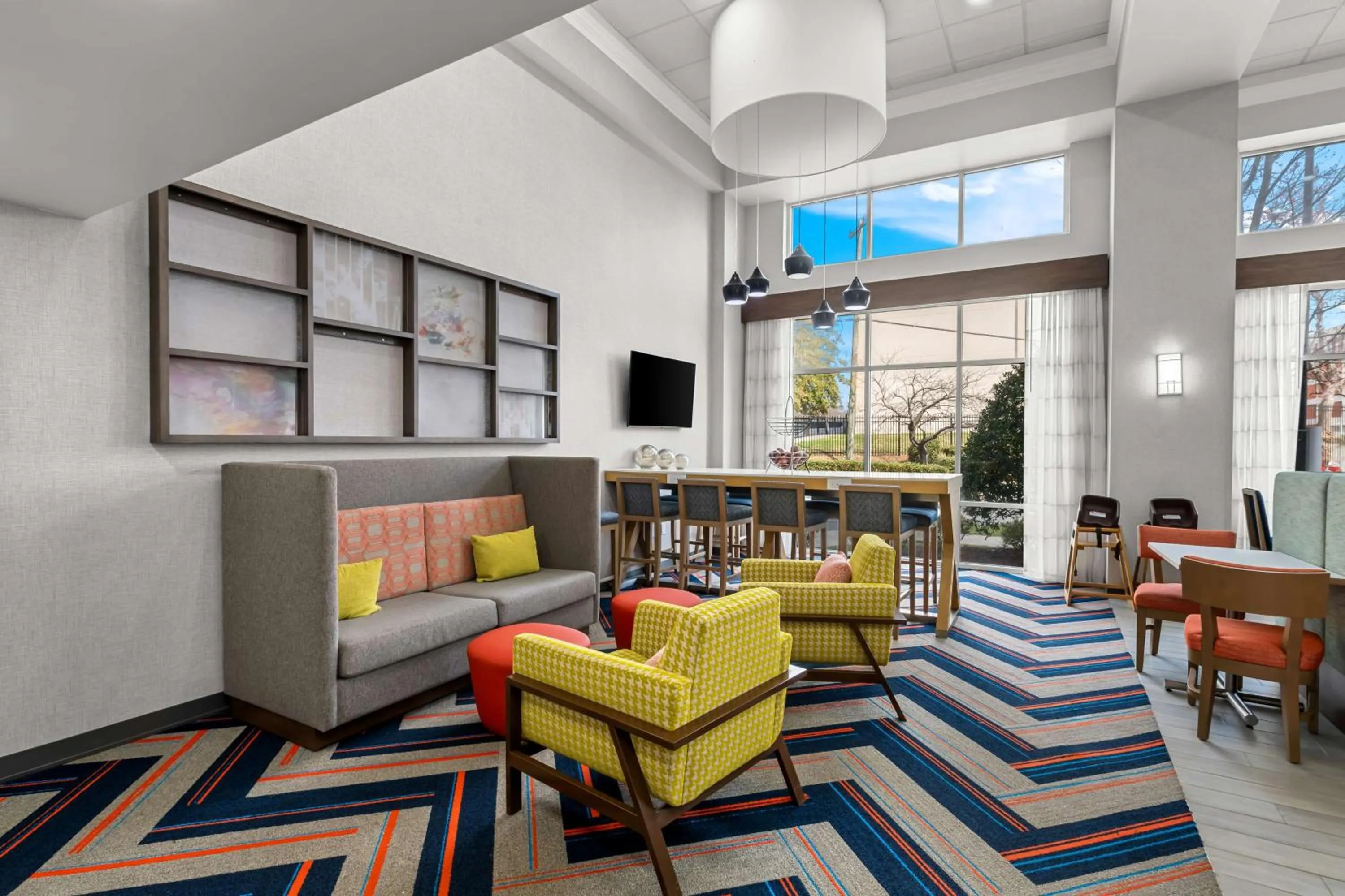 Lobby or reception in Hampton Inn & Suites Charlotte-Airport