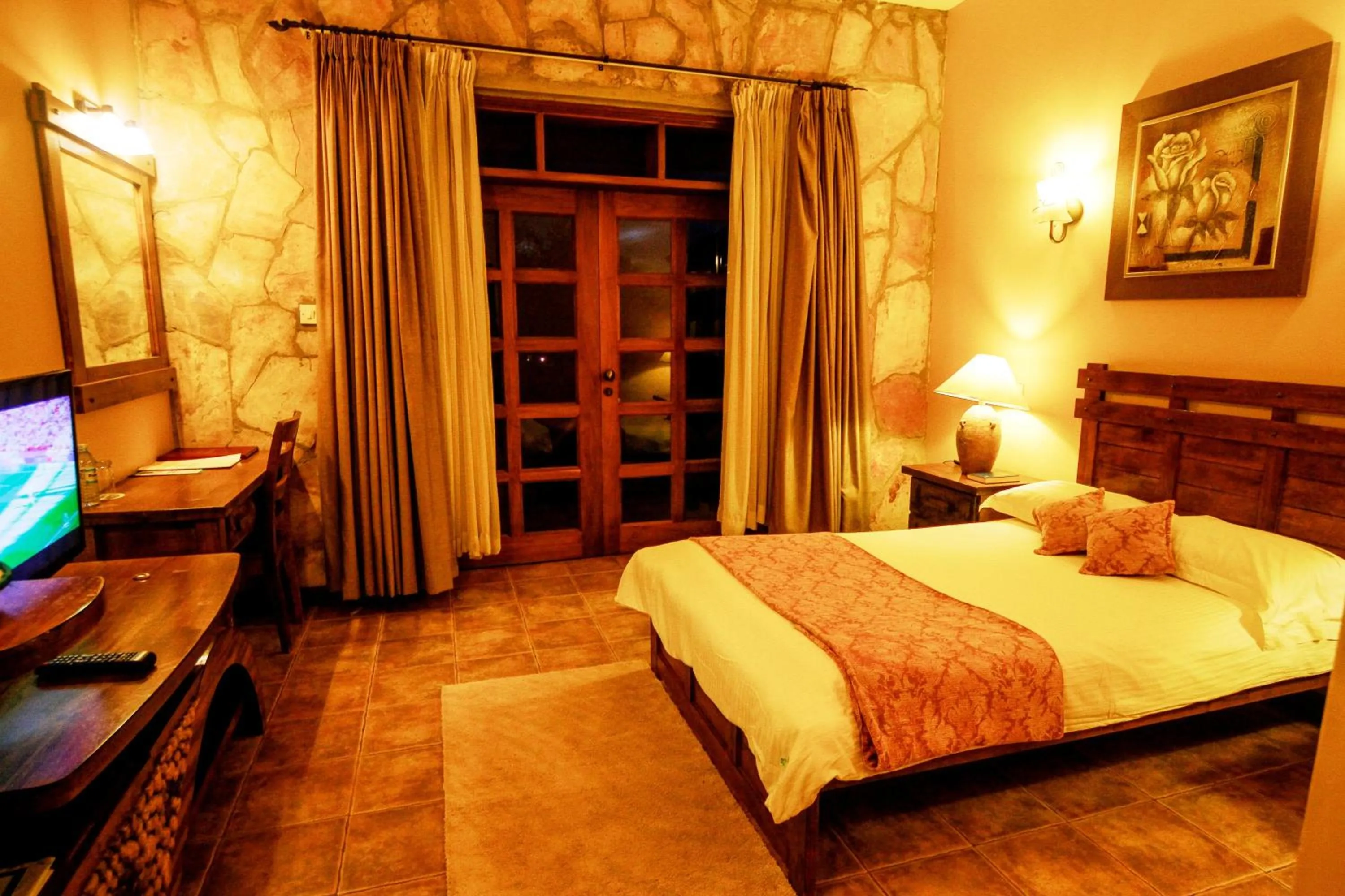 Bed in Mountains of the Moon Hotel Fort Portal