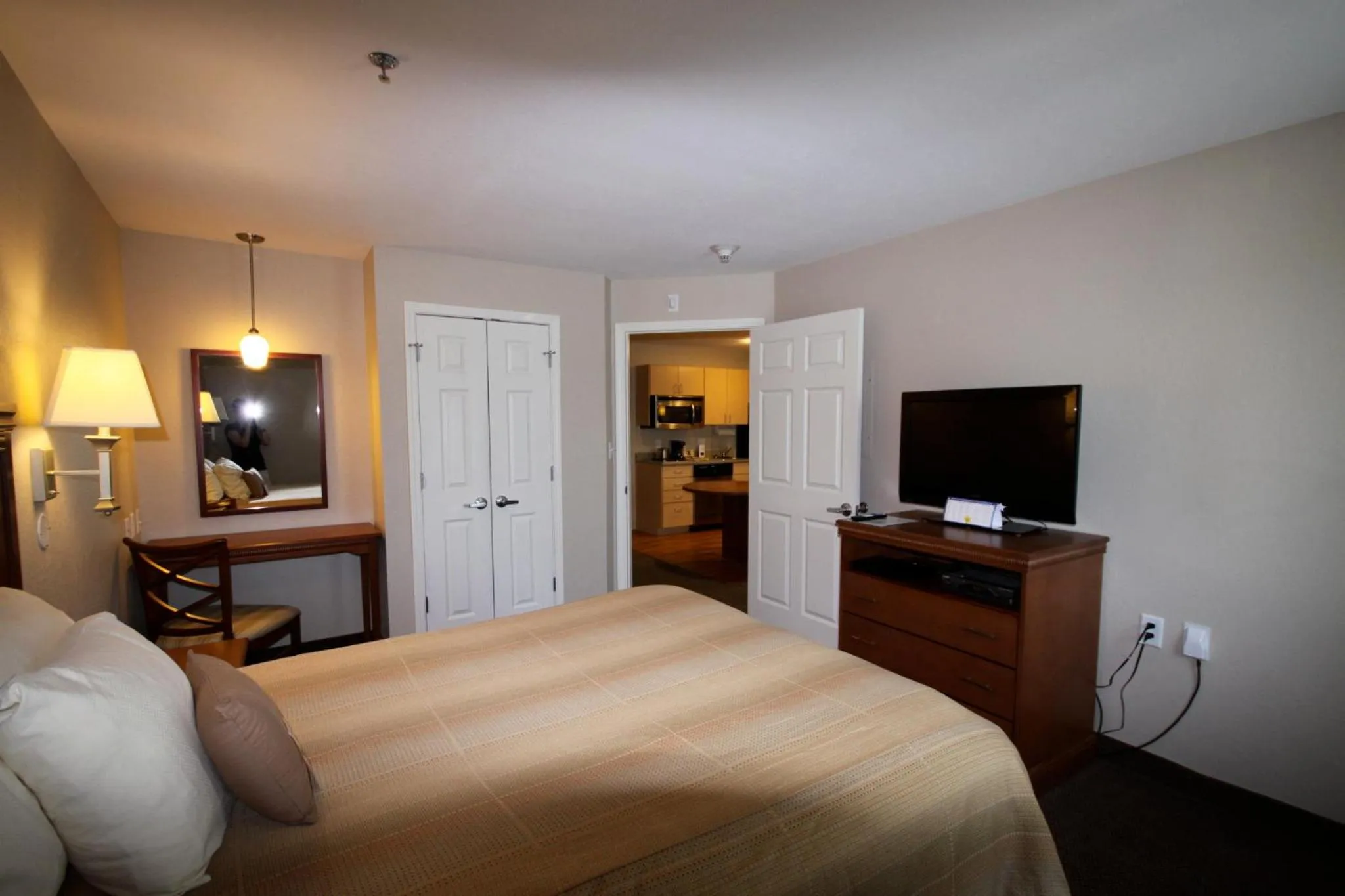Bedroom, Bed in Candlewood Suites Watertown Fort Drum by IHG