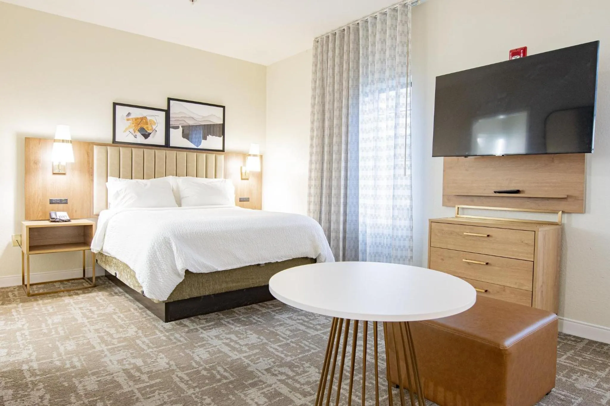 Photo of the whole room, Bed in Staybridge Suites Lafayette-Airport by IHG