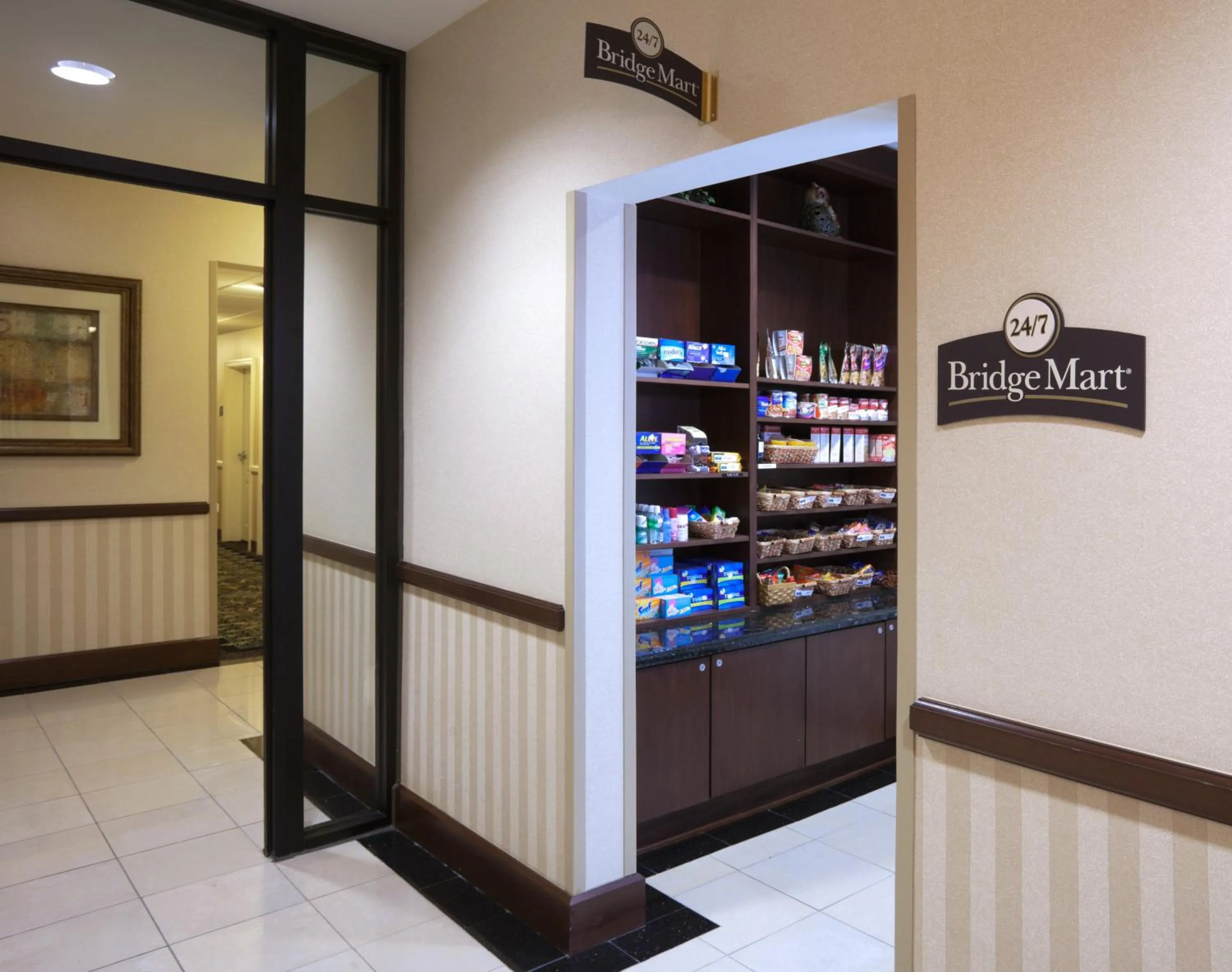 Lobby or reception in Staybridge Suites Lafayette-Airport by IHG