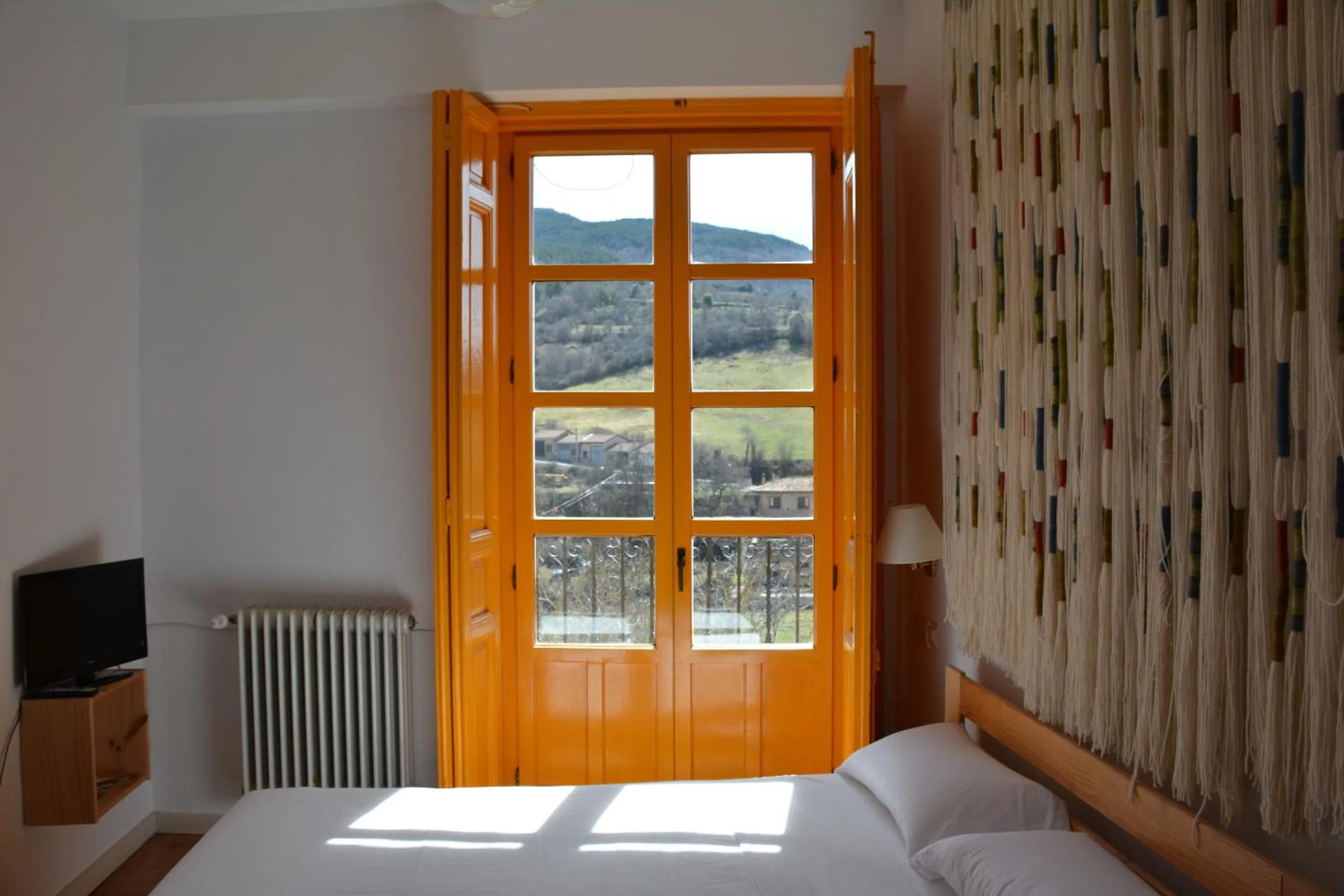 Bedroom, Bed in Posada Hoyos de Iregua