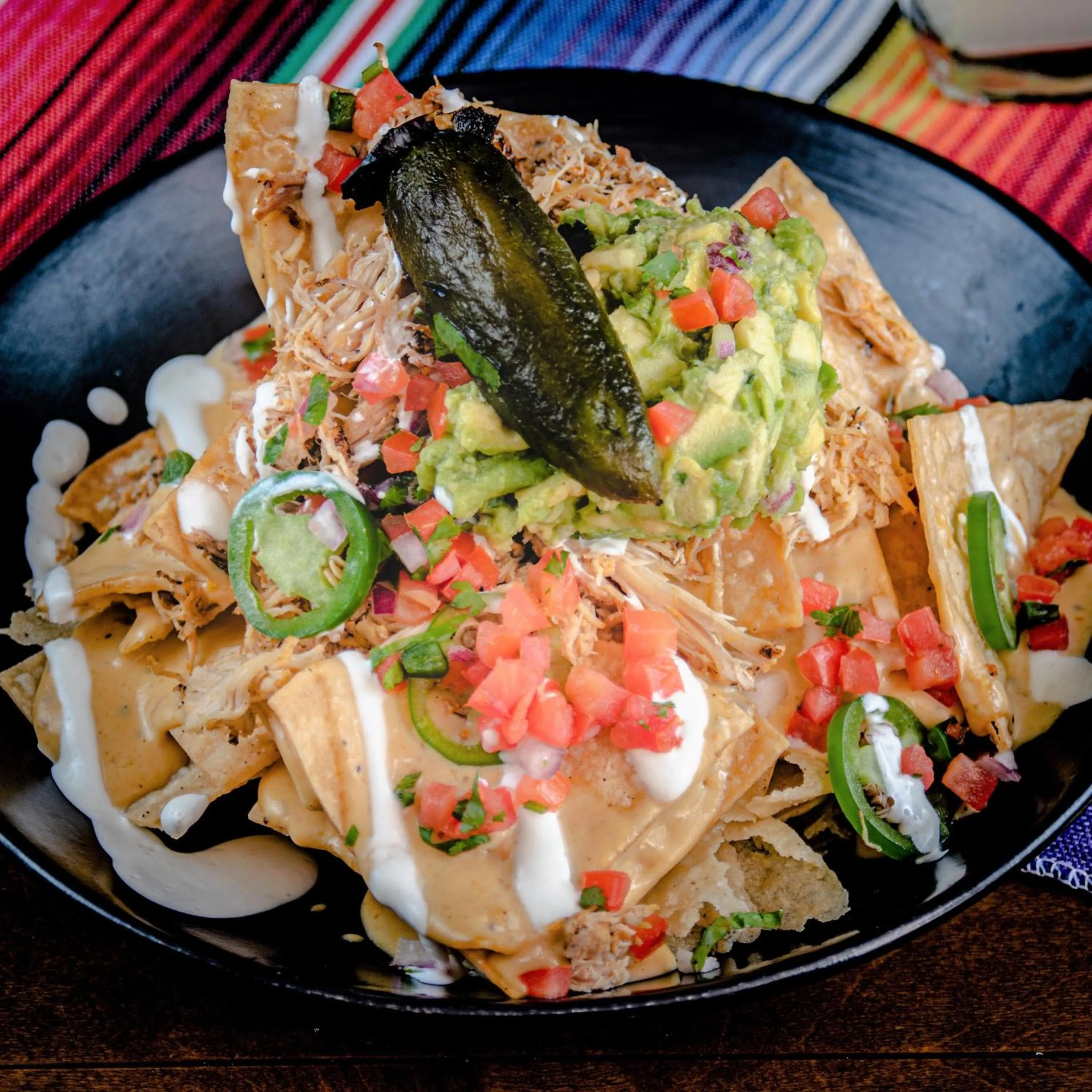 Lounge or bar in Crowne Plaza Phoenix - Chandler Golf Resort by IHG