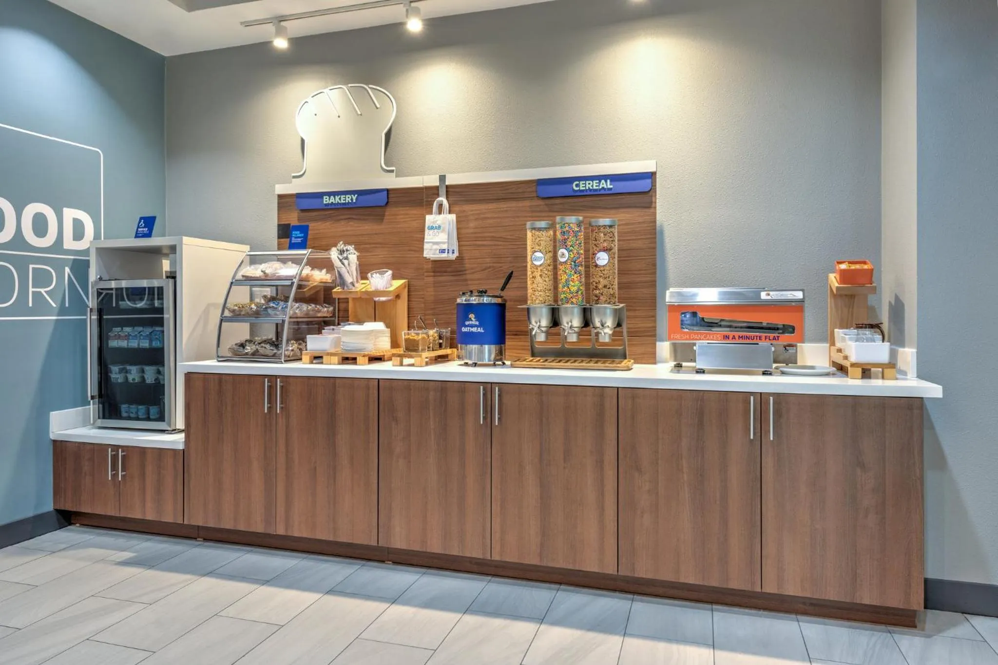 Breakfast in Holiday Inn Express Hotel and Suites Athens by IHG