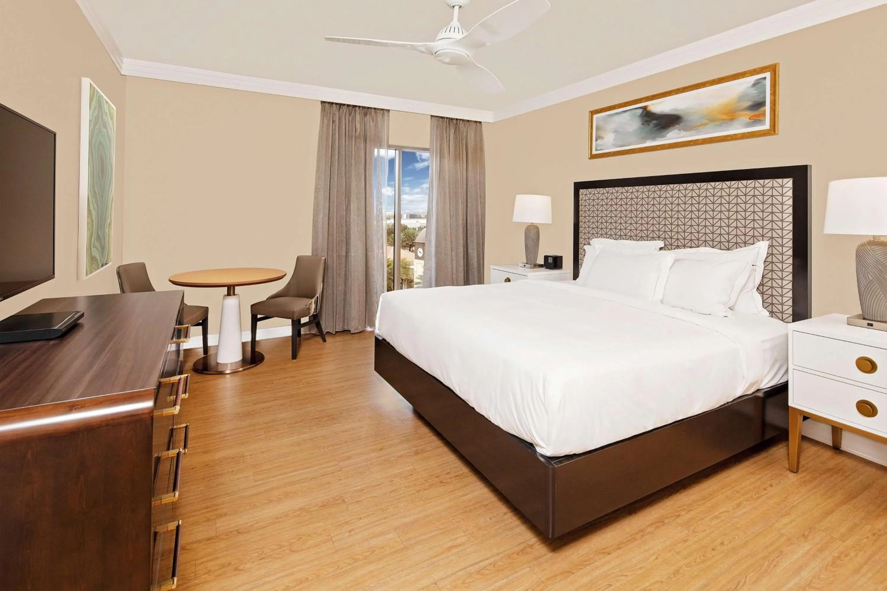 Photo of the whole room, Bed in Hilton Grand Vacations Club Parc Soleil Orlando