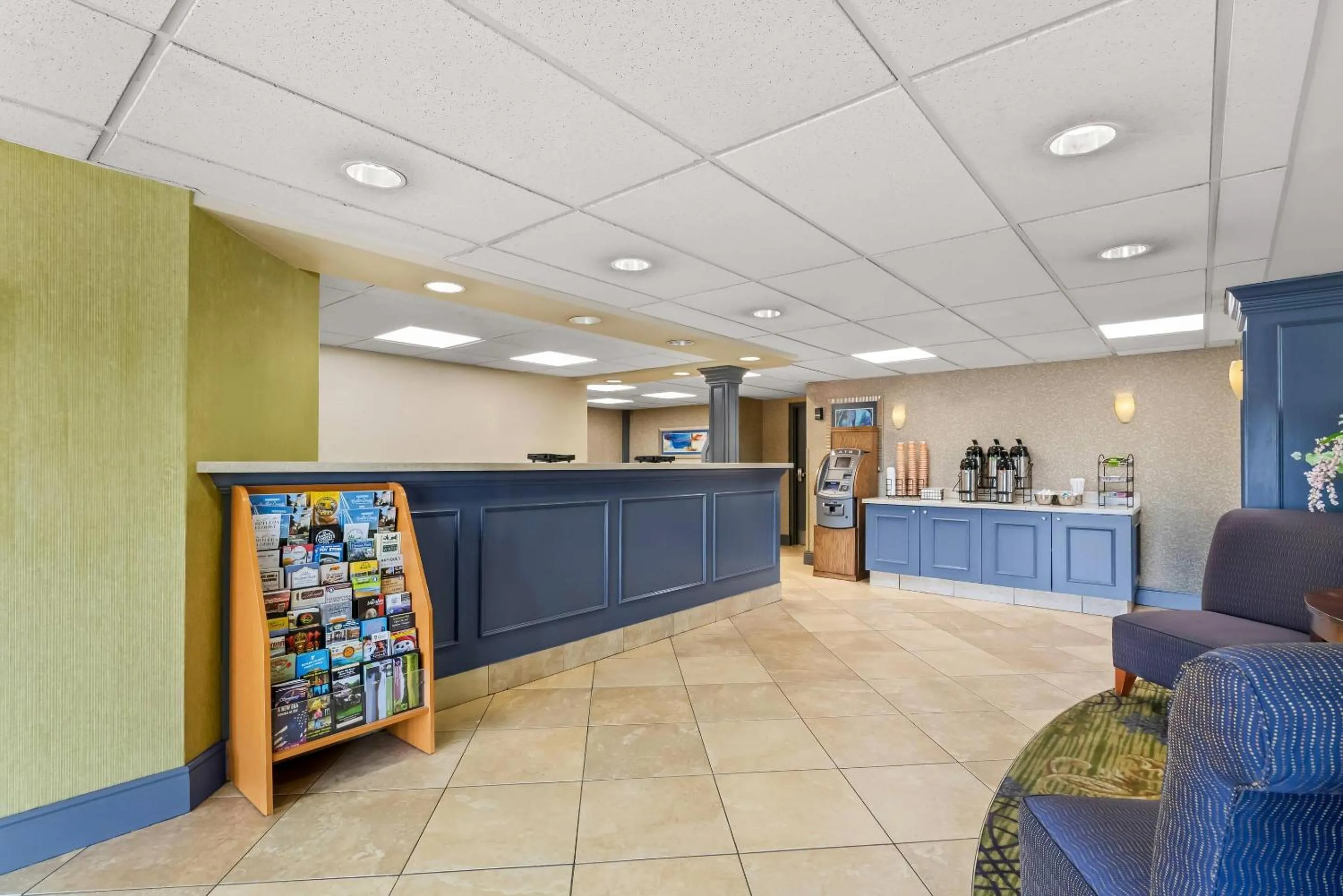Lobby or reception in Clarion Inn Cranberry Township