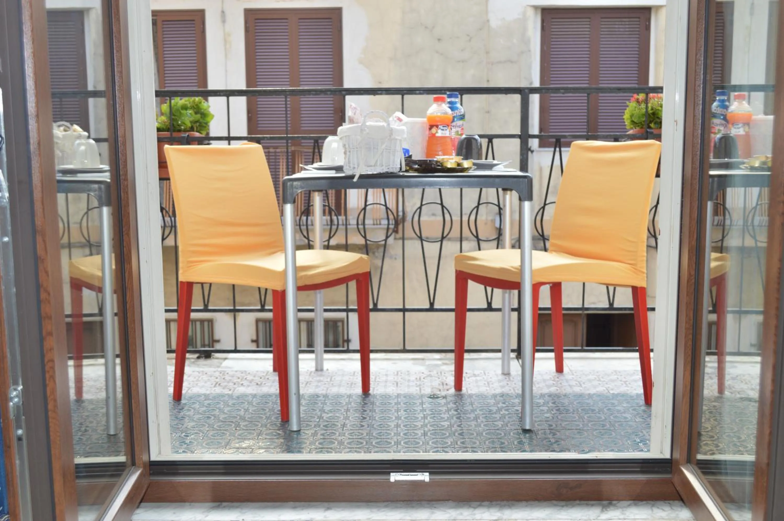 Food and drinks in B&B Frangi