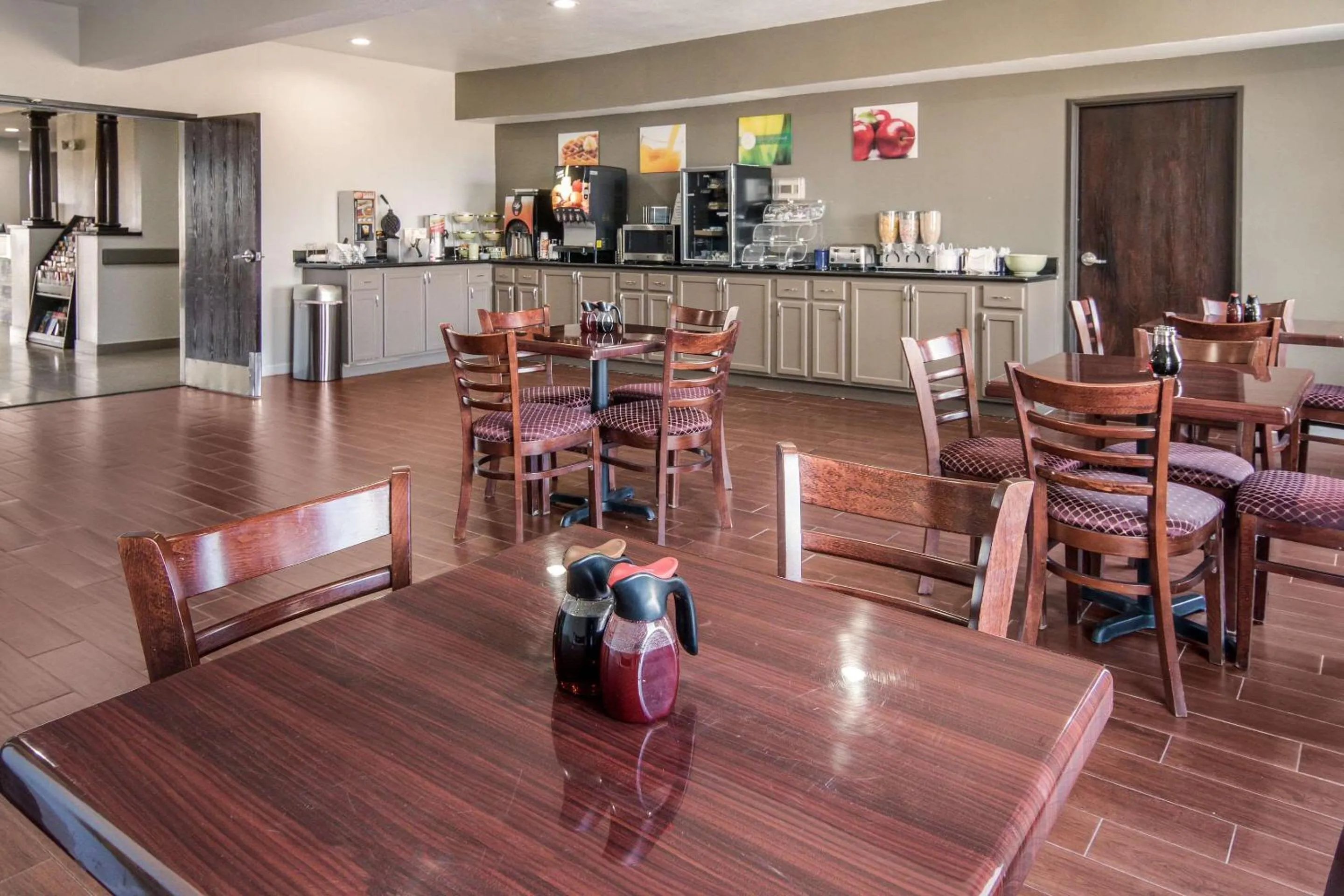 Restaurant/places to eat in Quality Inn & Suites Fort Worth - Fossil Creek