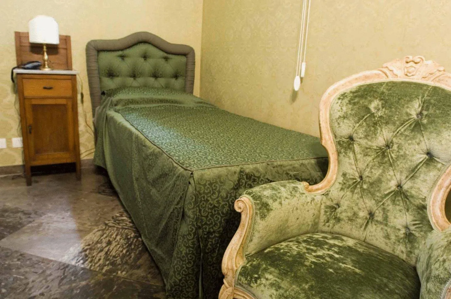Bed in Grana Barocco Art Hotel