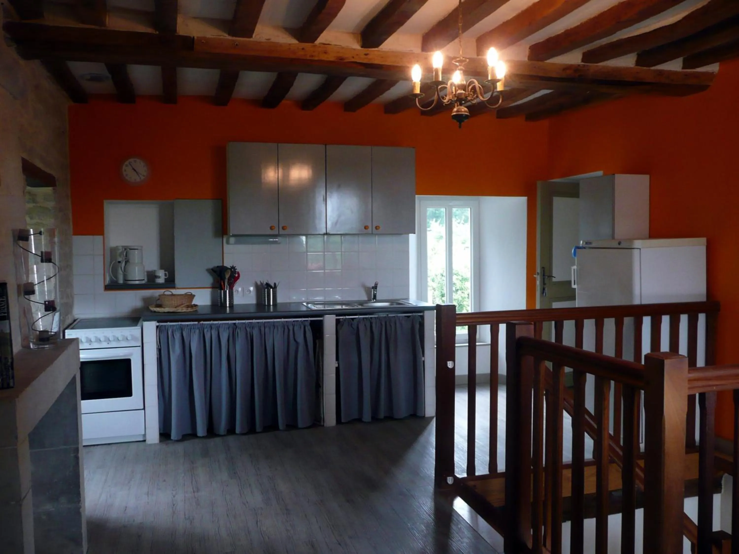Communal kitchen in Domaine De La Cour Vautier