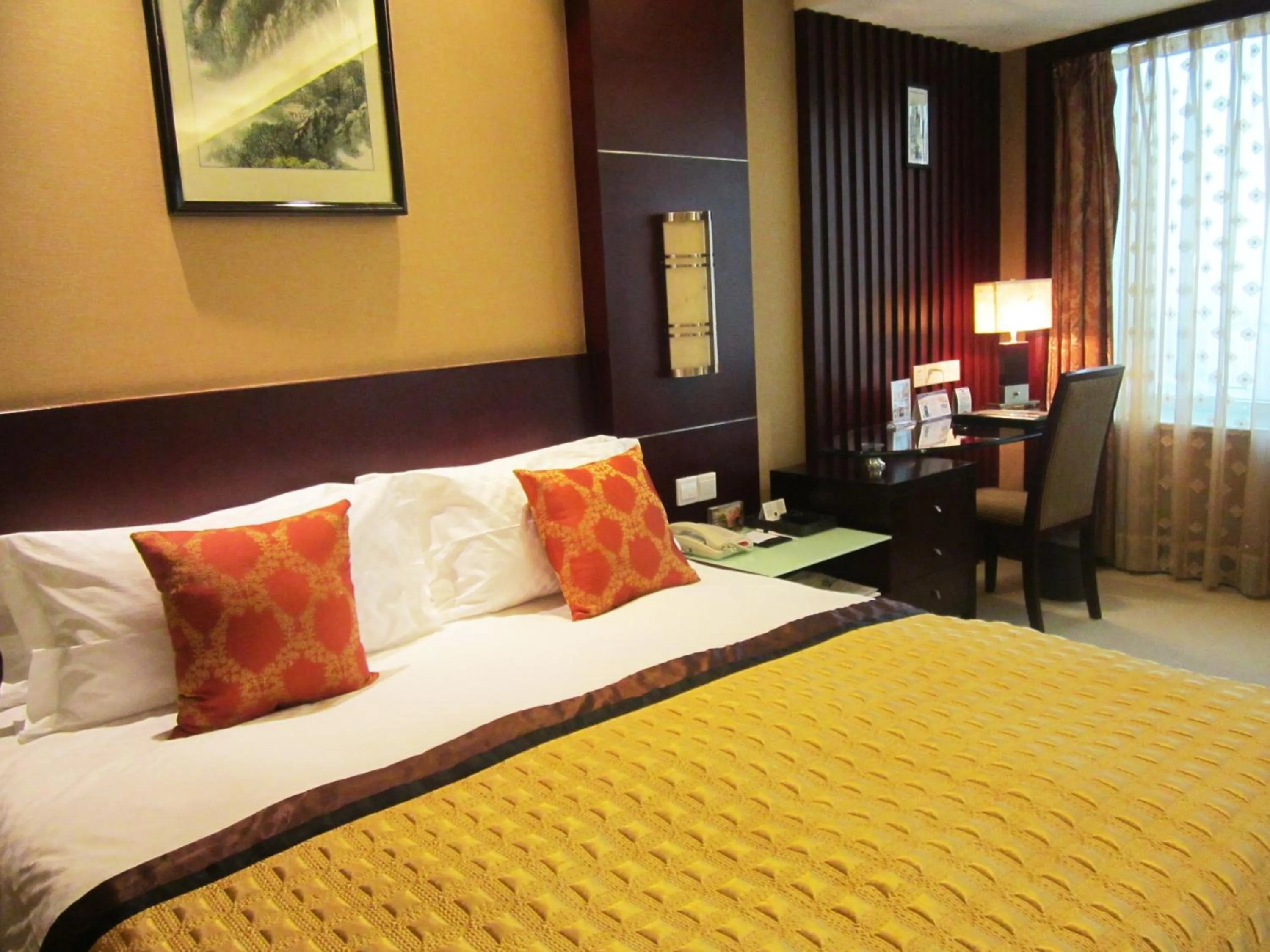 Bed in Howard Johnson Wyndham Leonora plzaz Shanghai