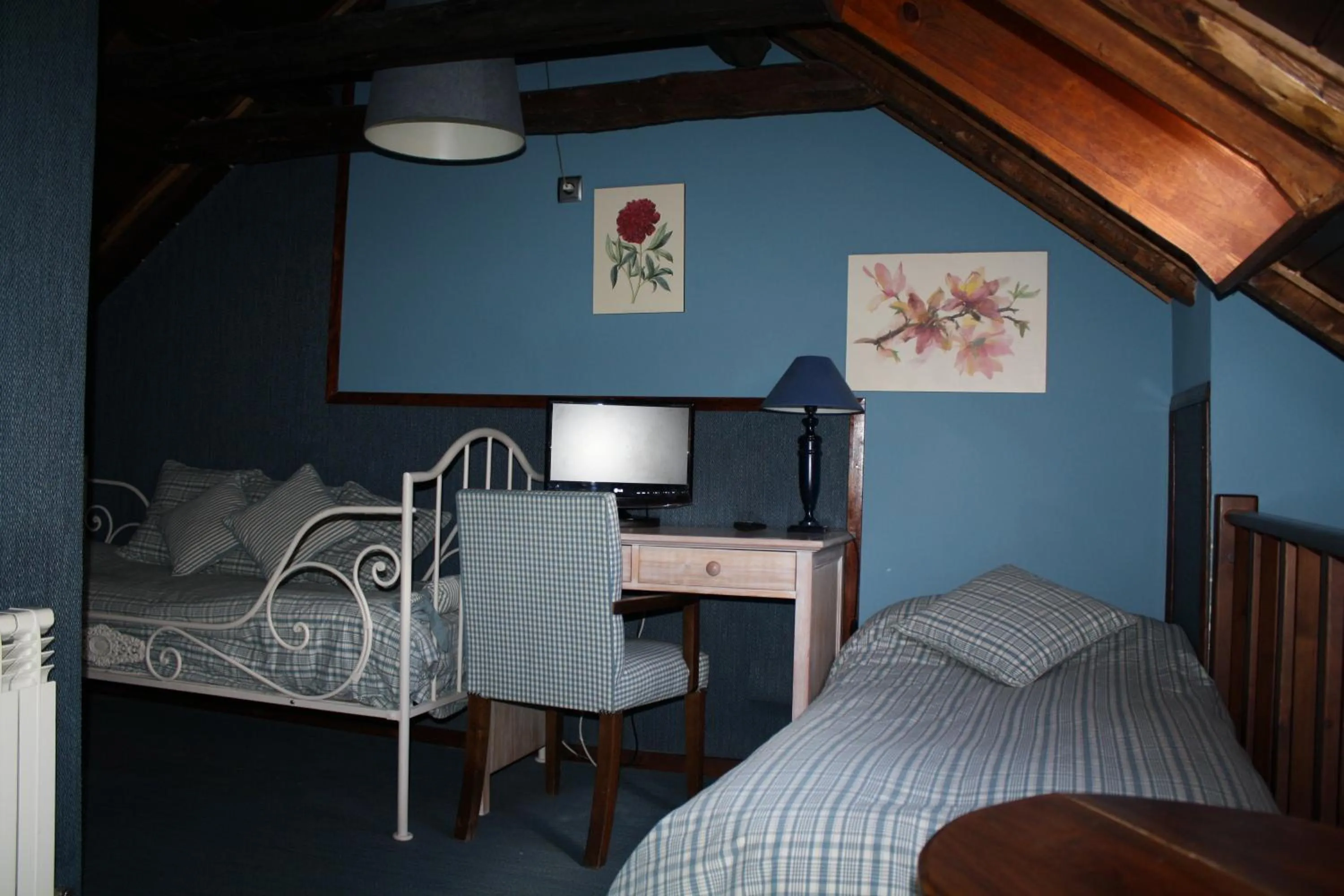 Photo of the whole room, Bed in Hotel Casa Estampa