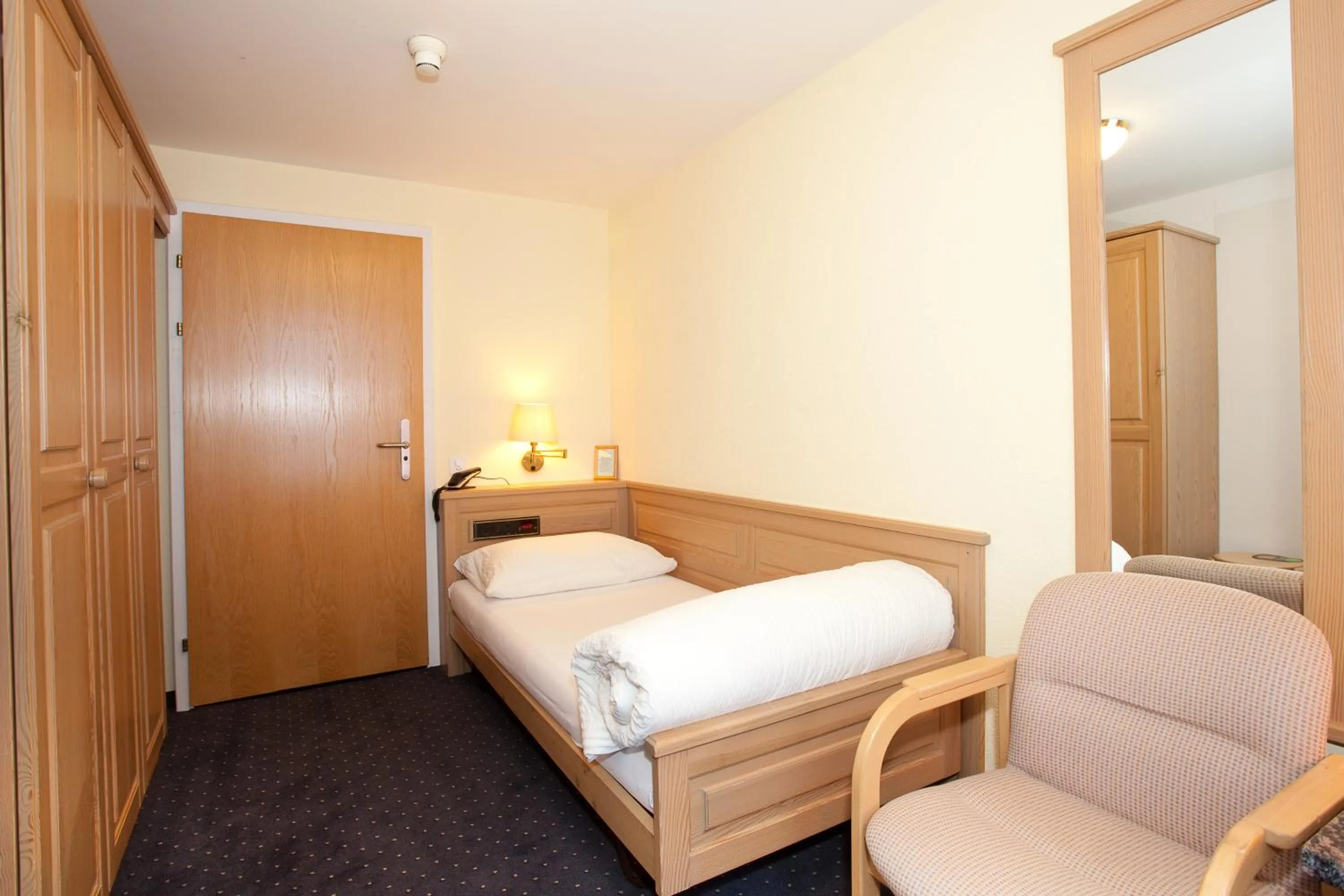 Bed in Hotel Jungfrau Mürren