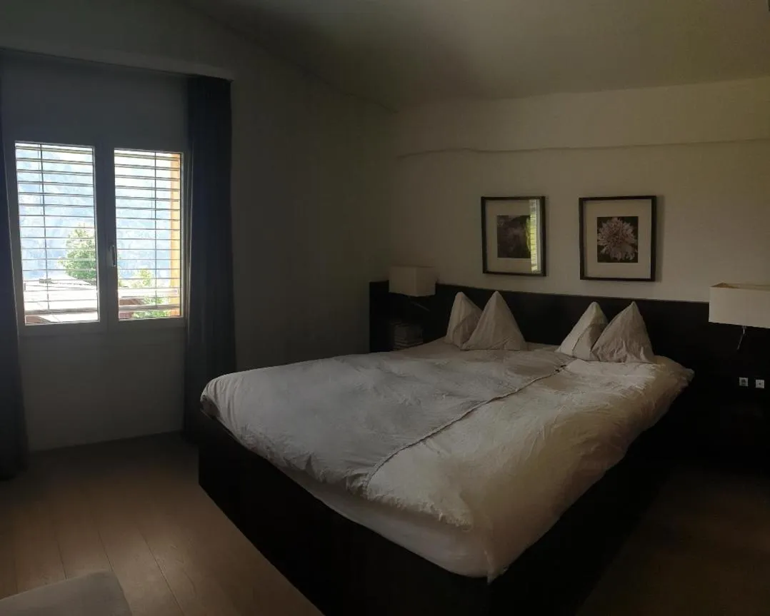 Bed in Hotel Jungfrau Mürren