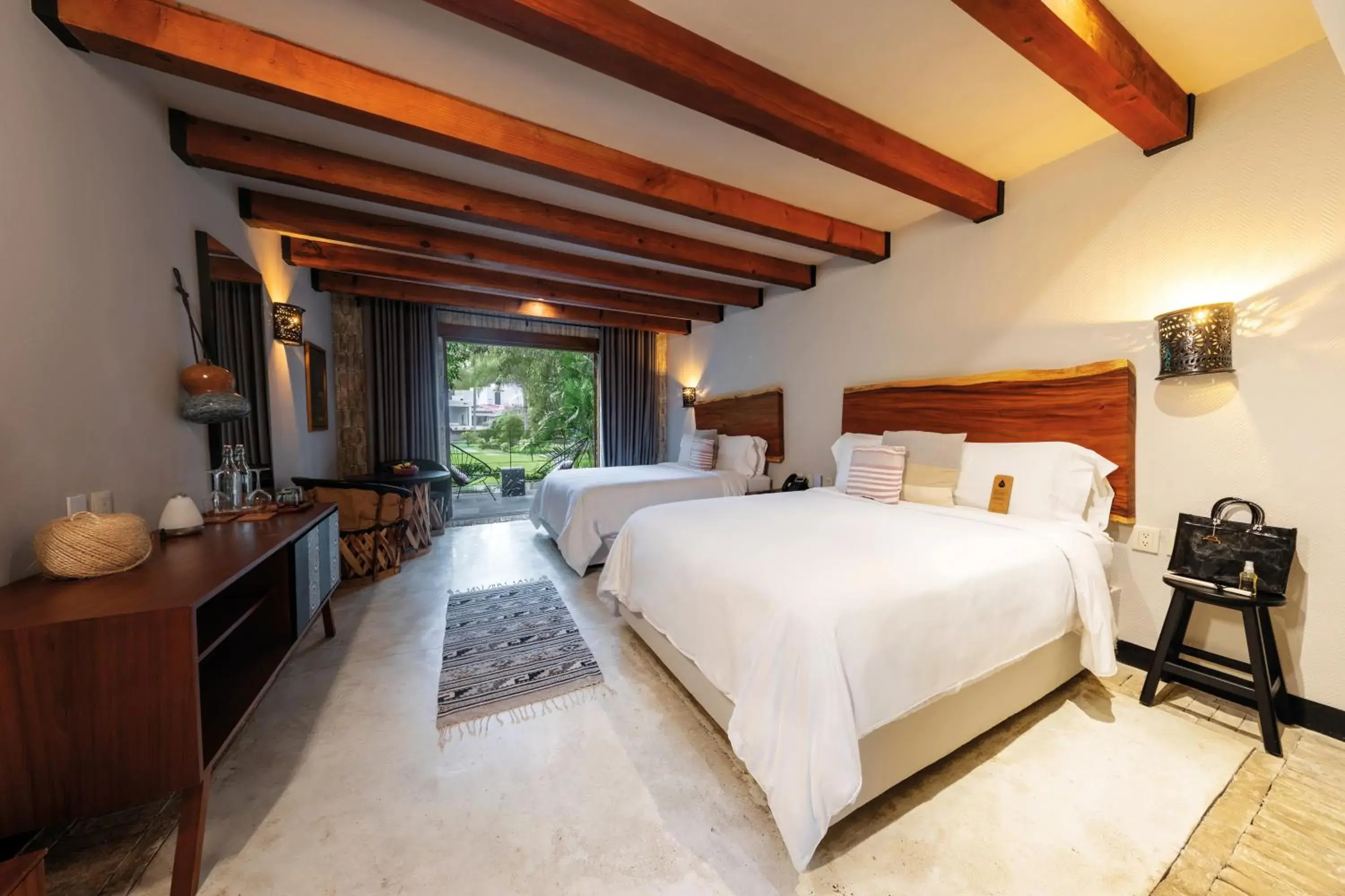 Double Room with Patio in Amomoxtli Double Room with Patio in Amomoxtli