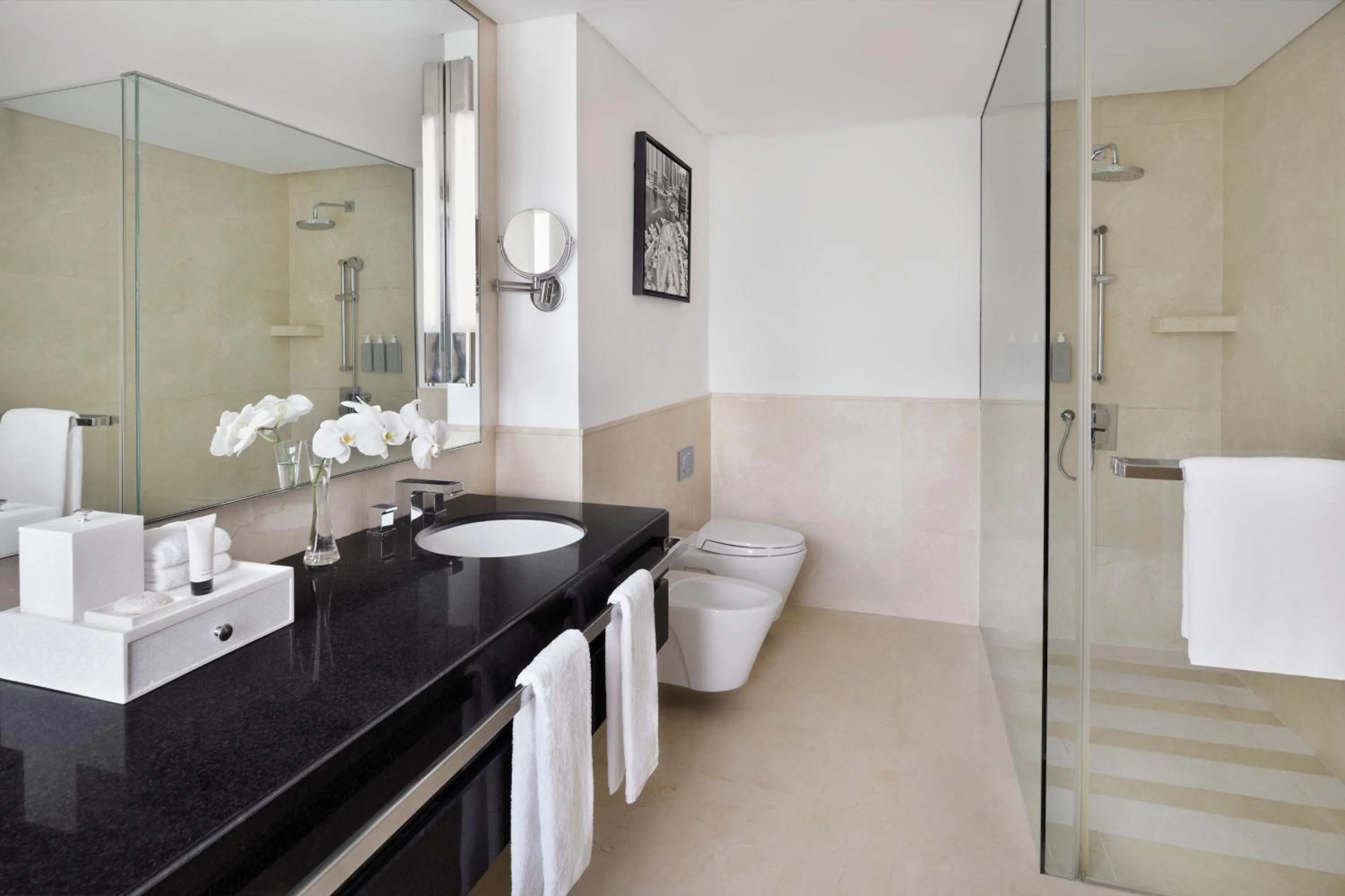 Photo of the whole room in JW Marriott Hotel Marina