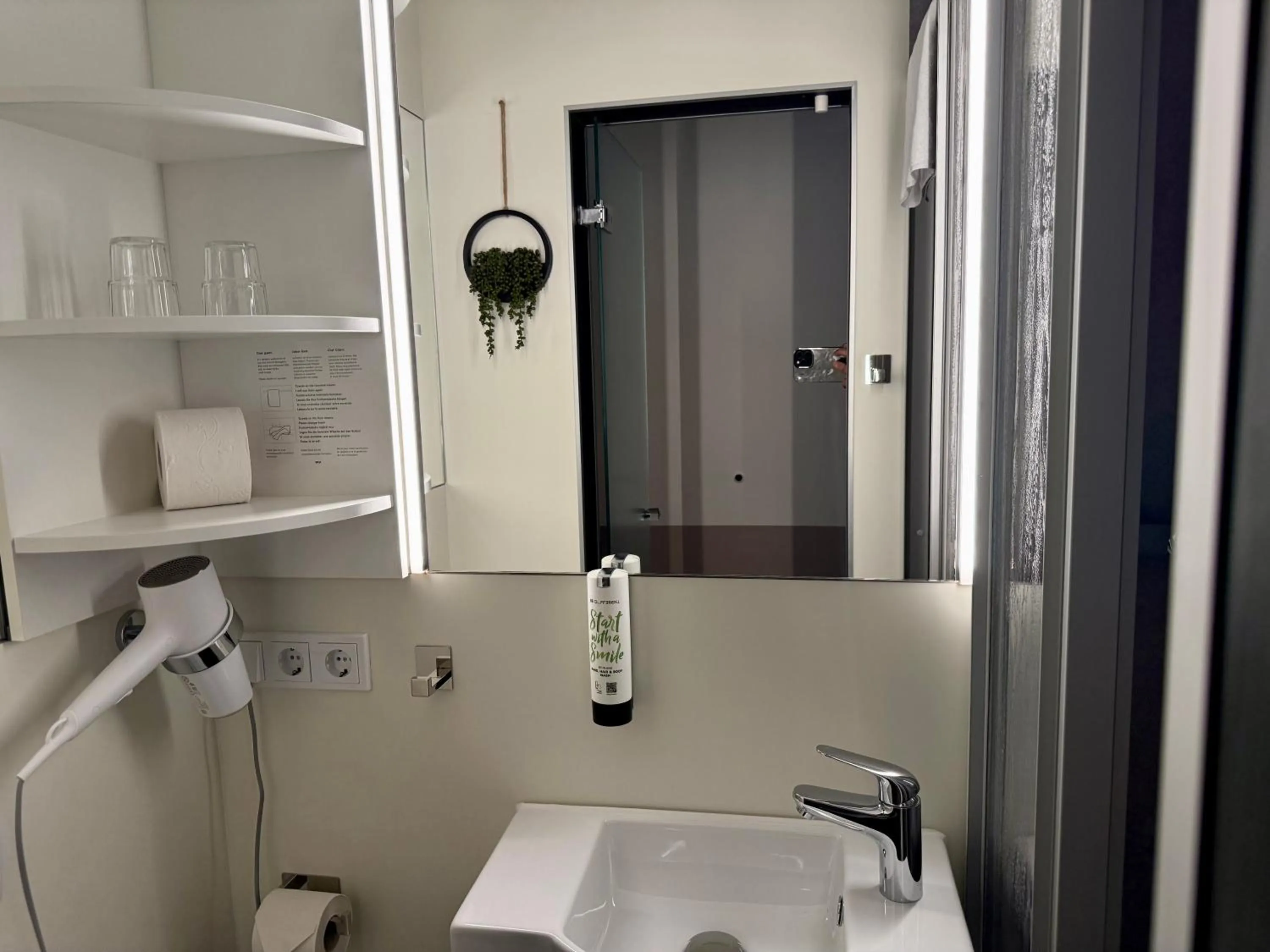 Shower in Hotel am Schloss