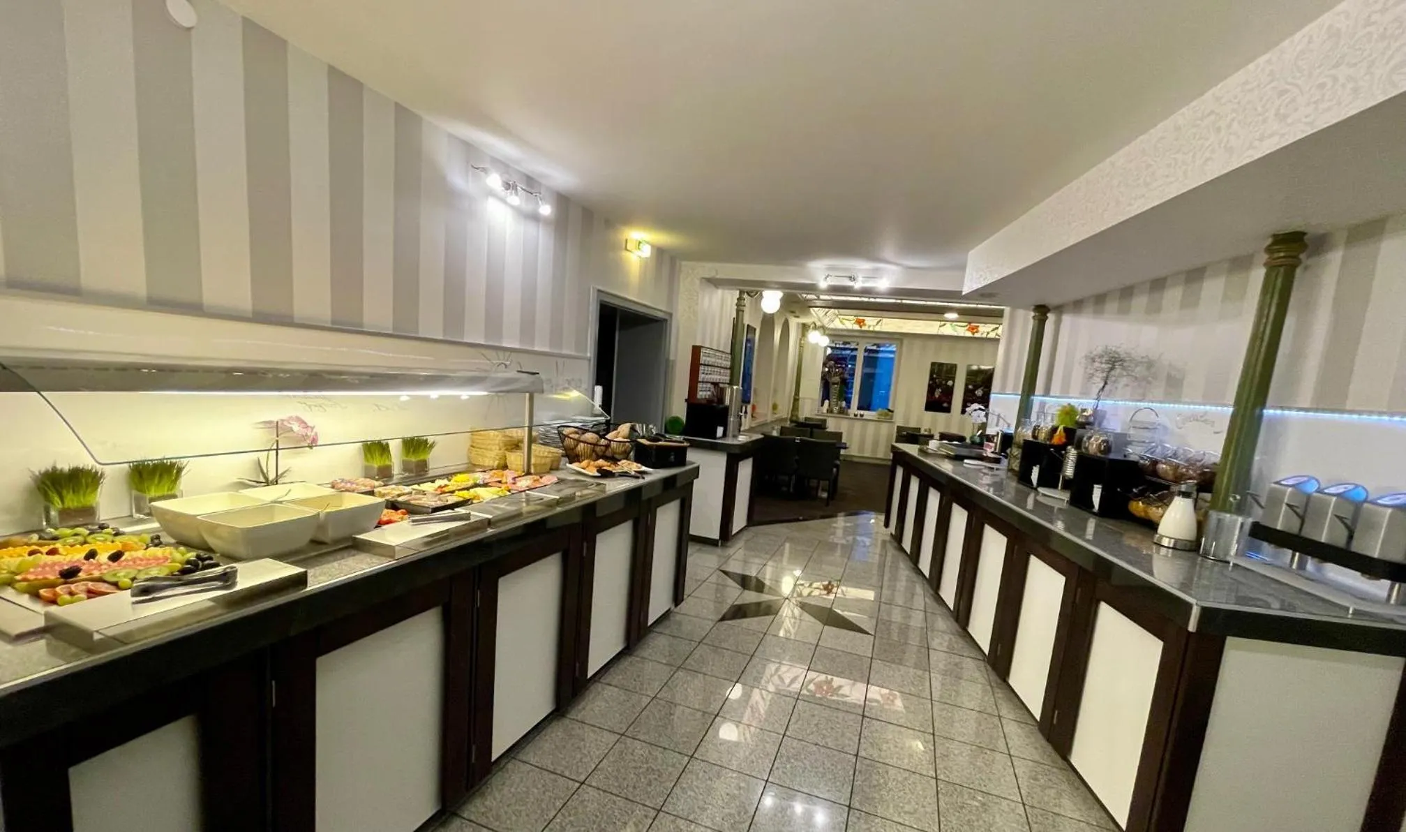 Breakfast in Hotel am Schloss