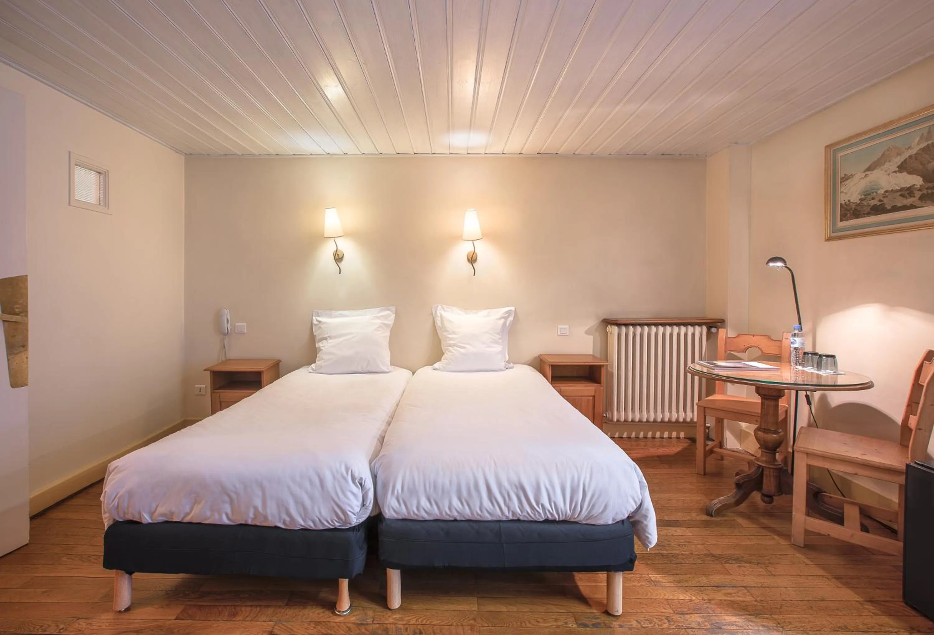 Bedroom in La Croix Blanche