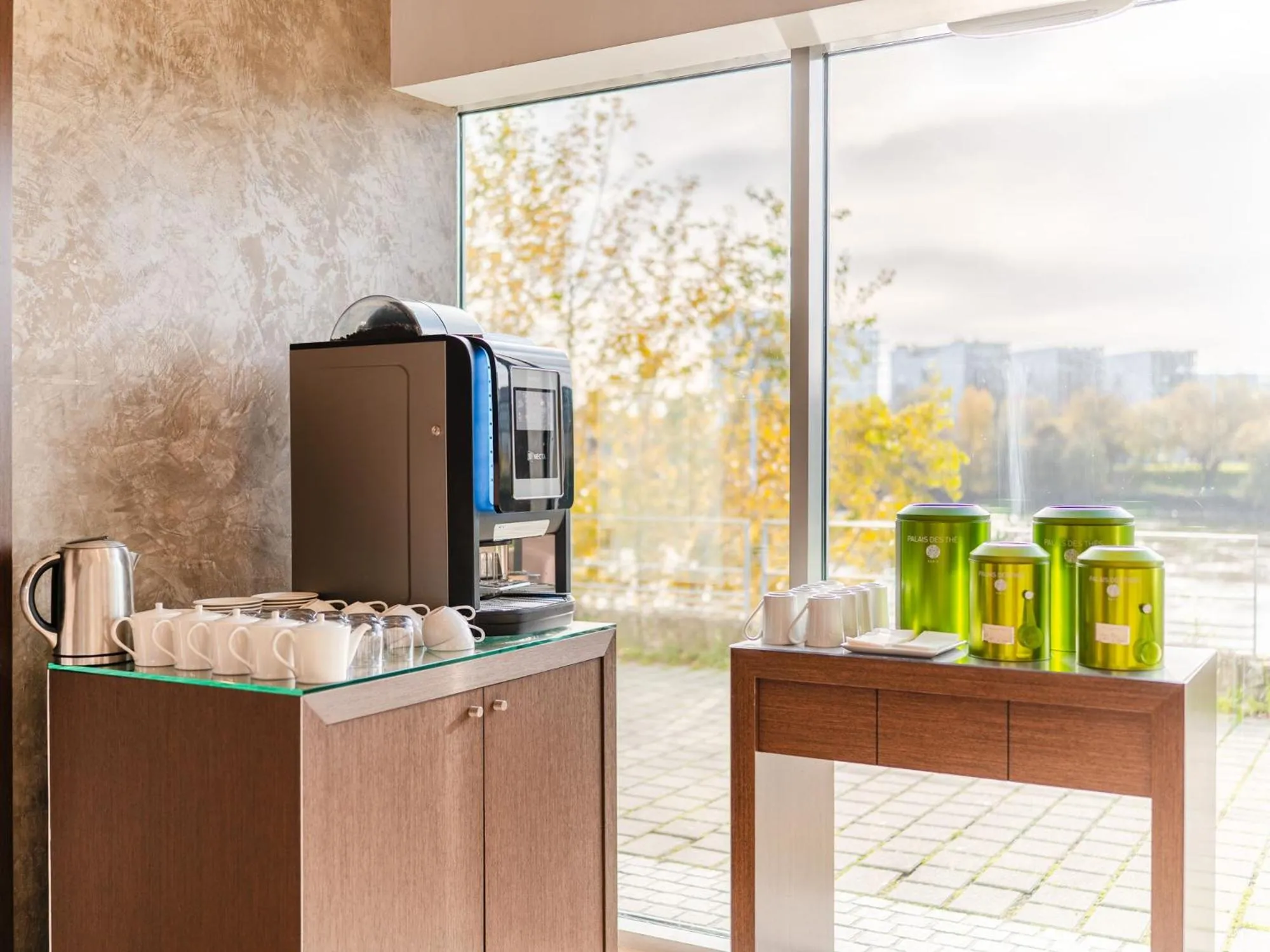 Breakfast in Residhome Nantes Berges De La Loire