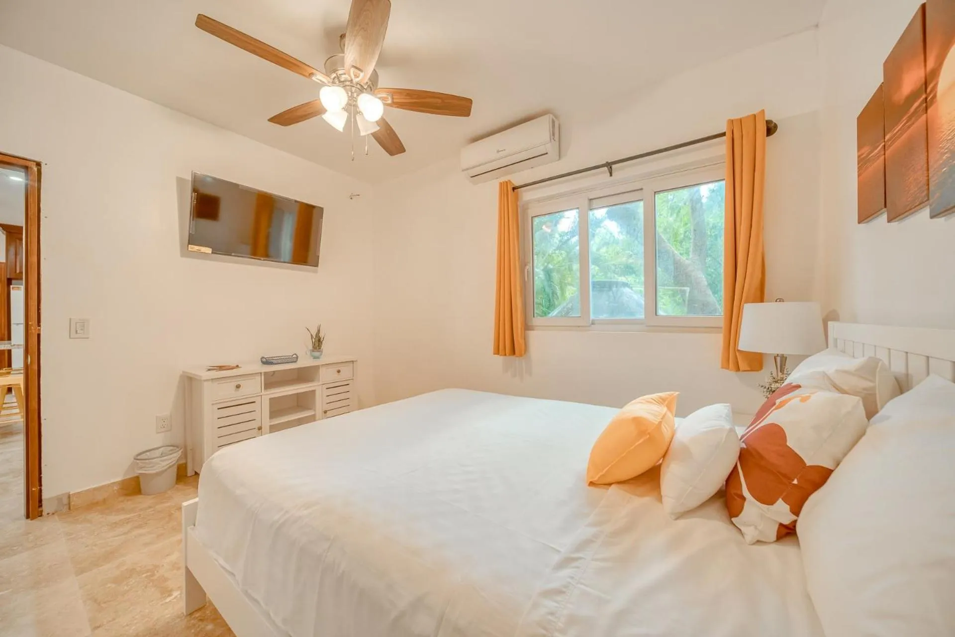 Bed in Caribe Tesoro