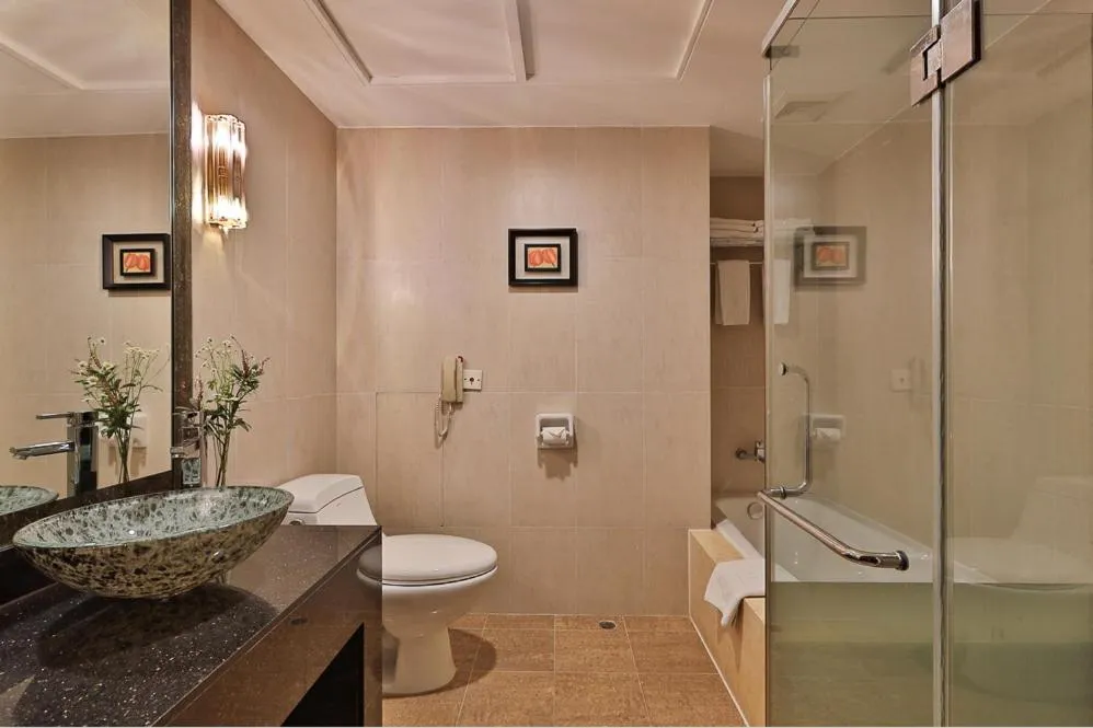 Shower in Shunde Grand View Hotel