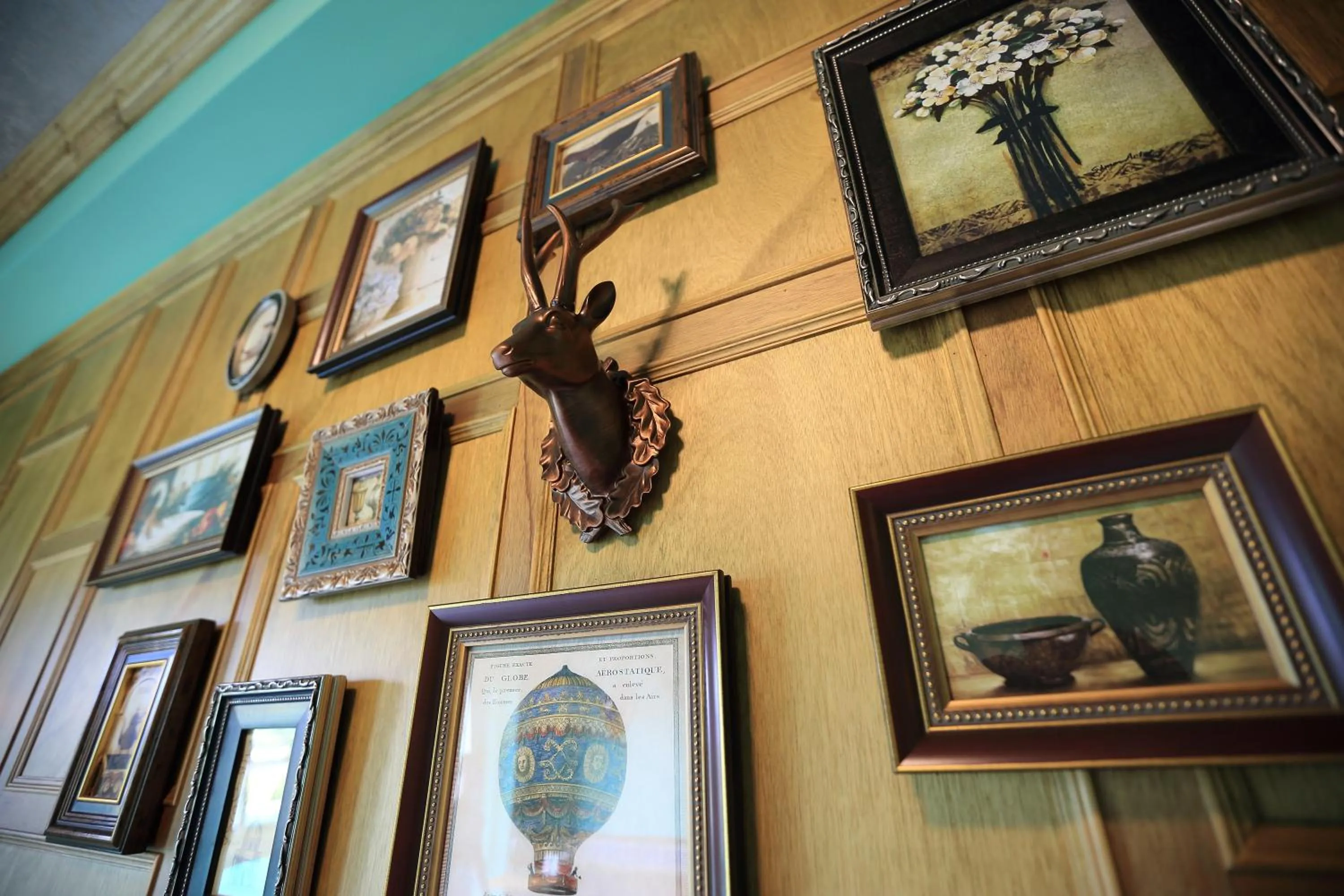 Decorative detail in Green Resort