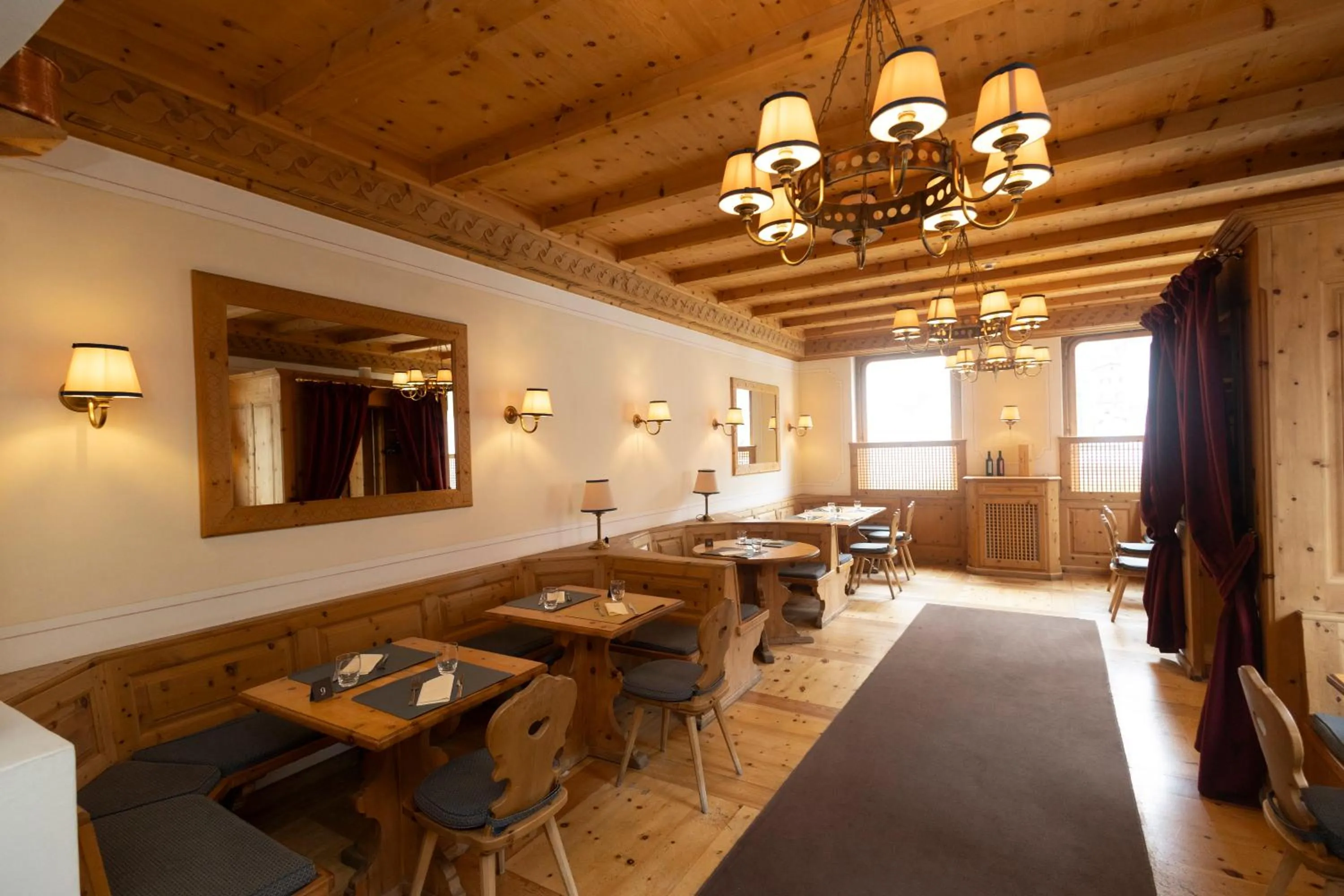 Restaurant/places to eat in Hotel Bernina 1865 by Kleos Group Collection