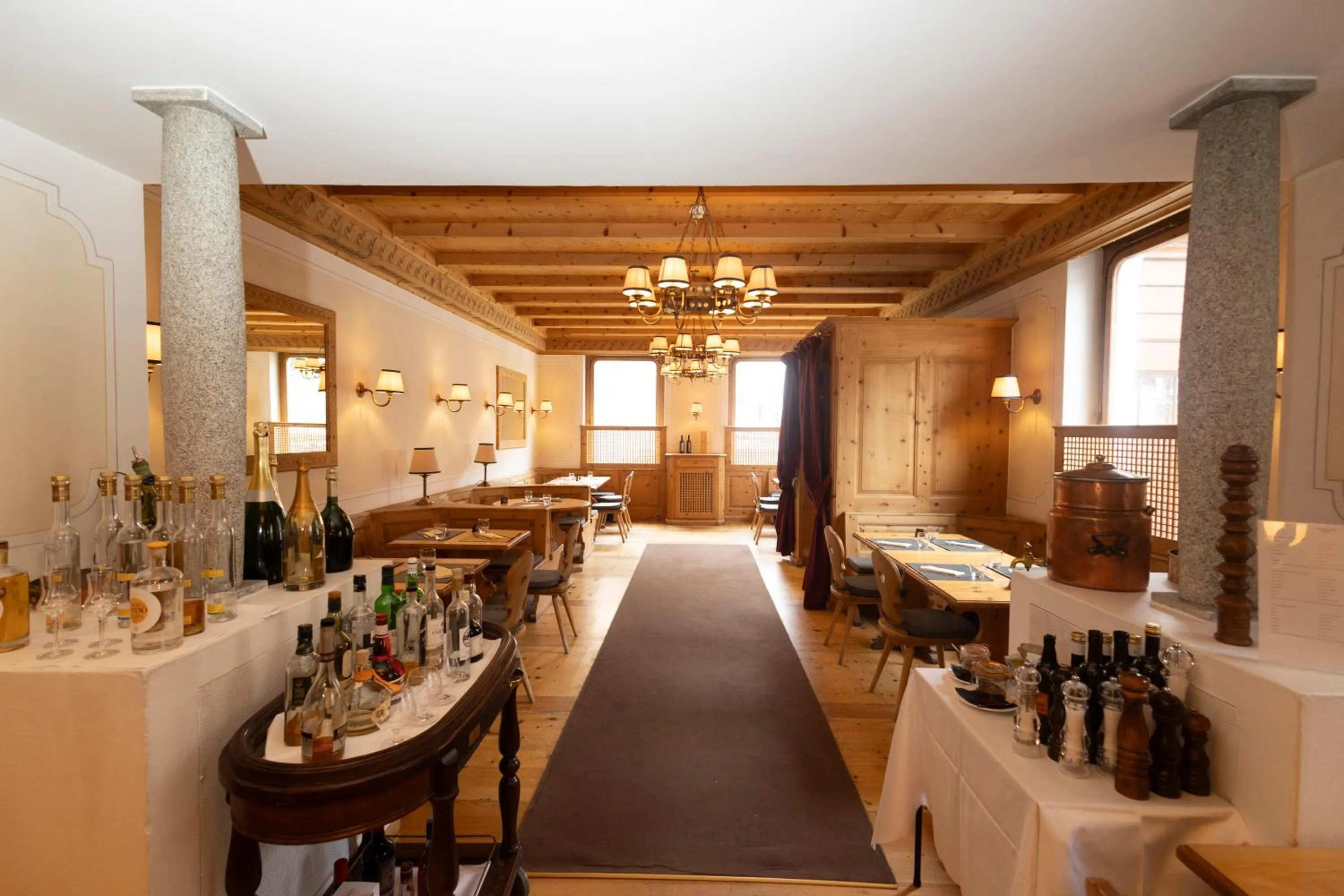 Restaurant/places to eat in Hotel Bernina 1865 by Kleos Group Collection