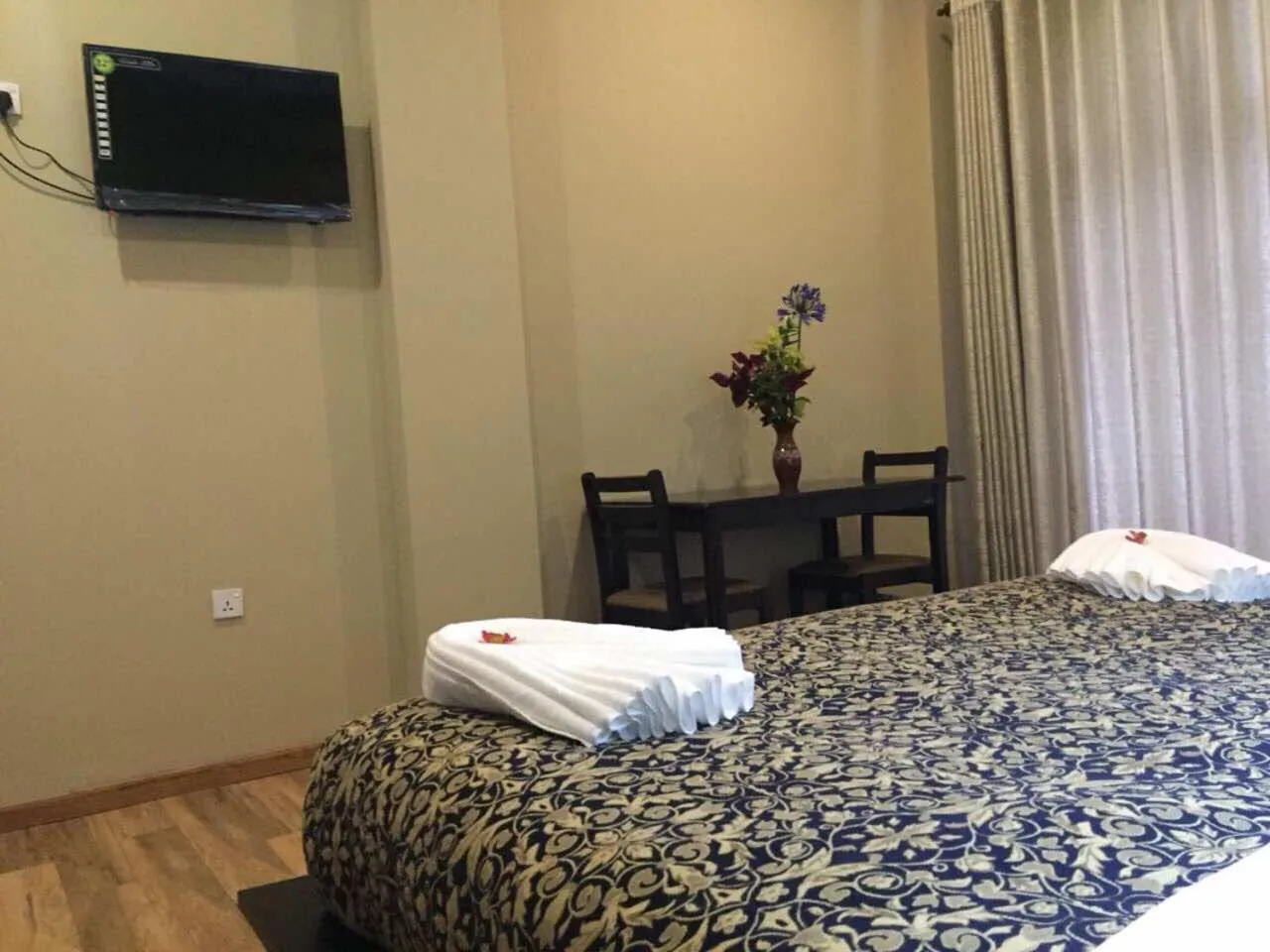 TV and multimedia, Bed in Panorama Green View Hotel Nuwara Eliya