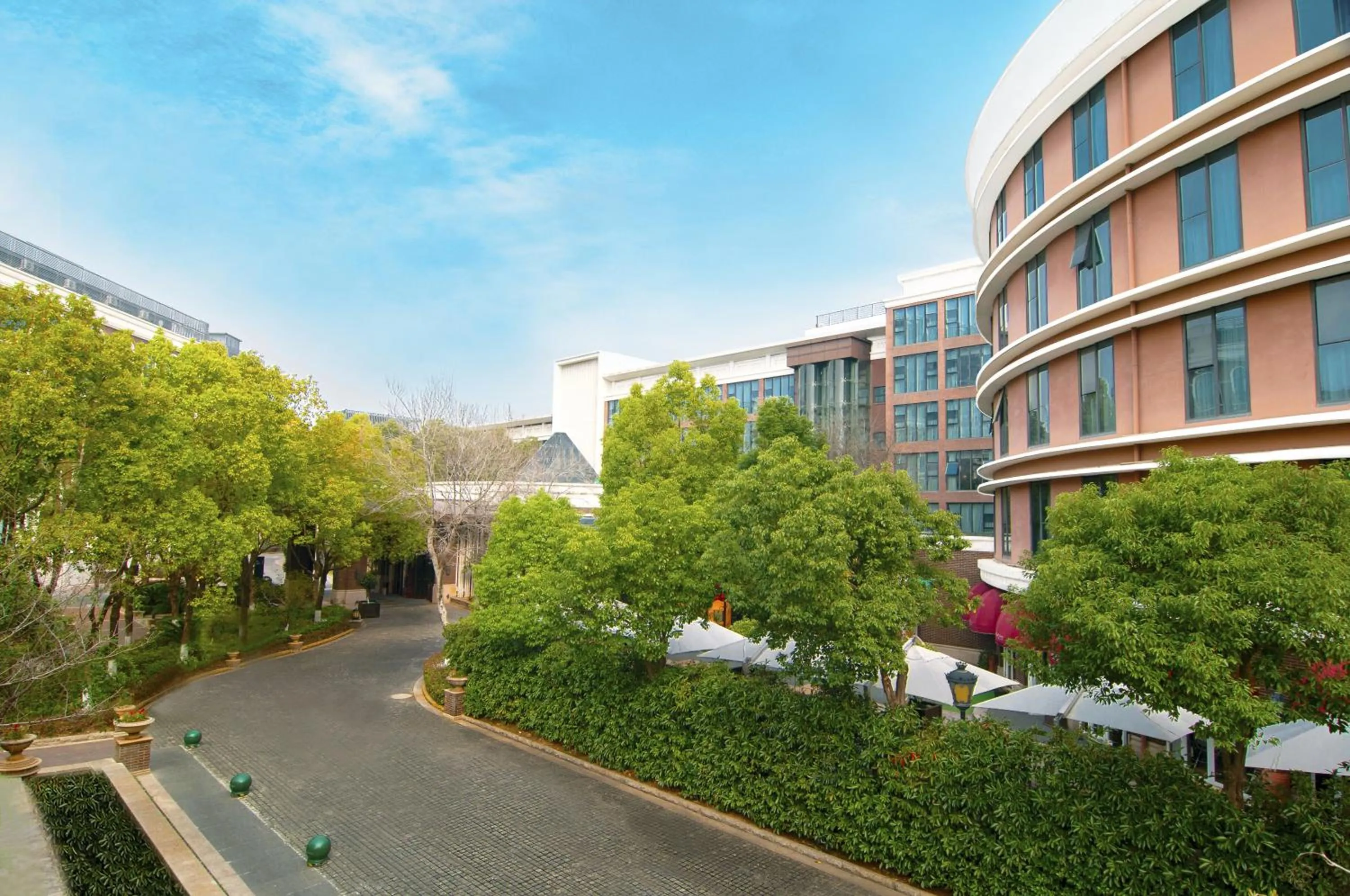 Property building in Royal Grace Hotel Optics Valley Wuhan
