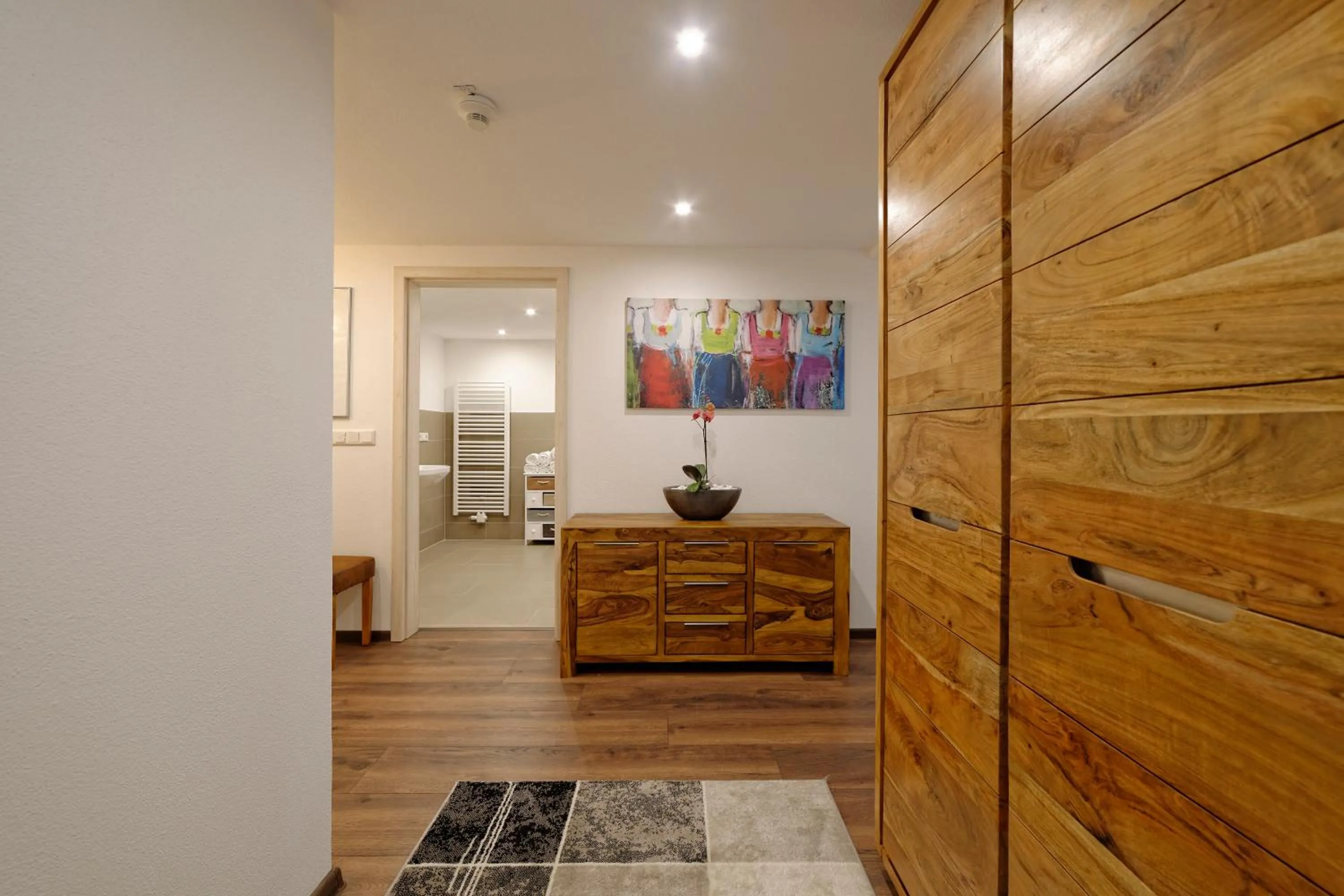 wardrobe in Hotel Bayerisch Meran