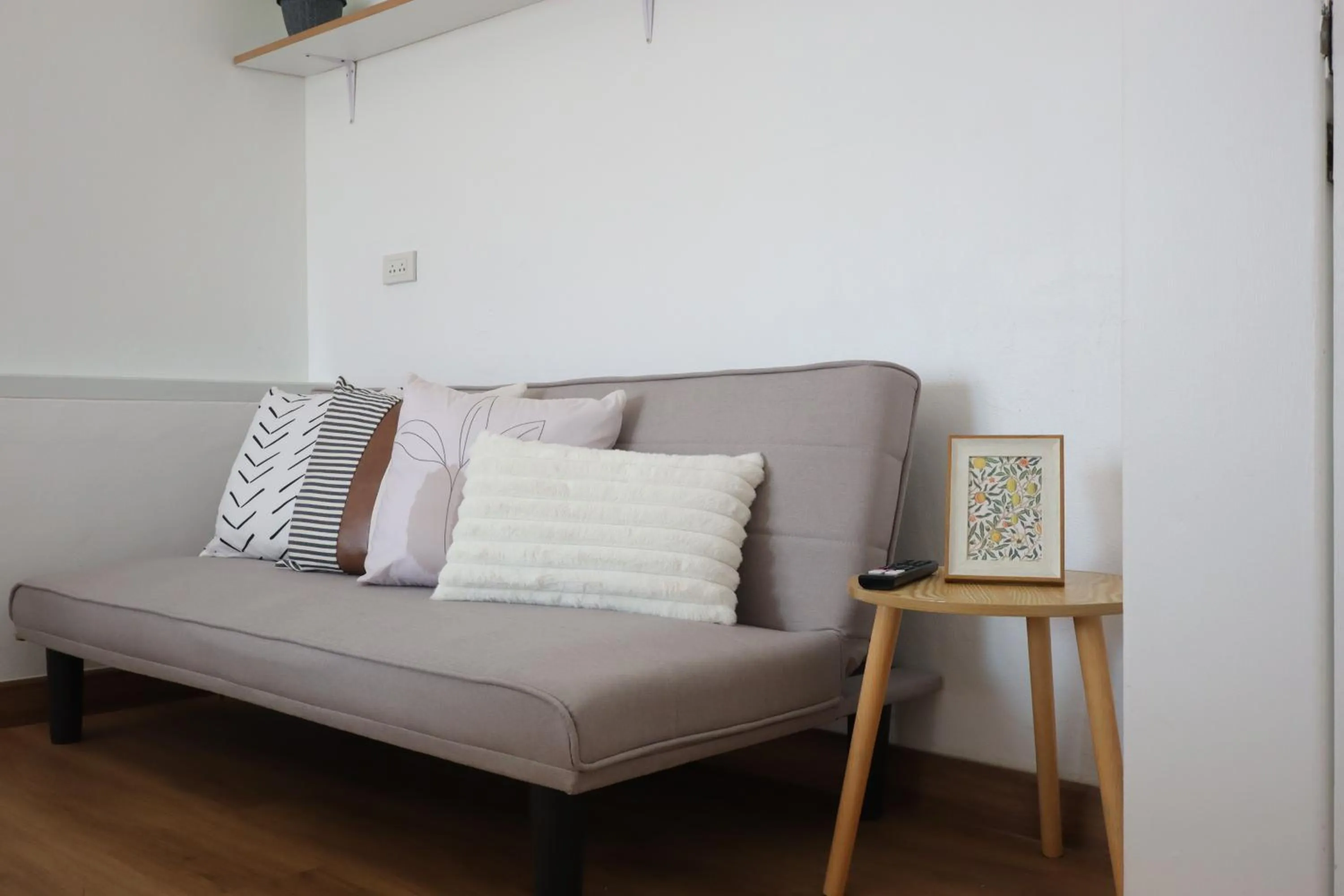 Living room in Link Mansion