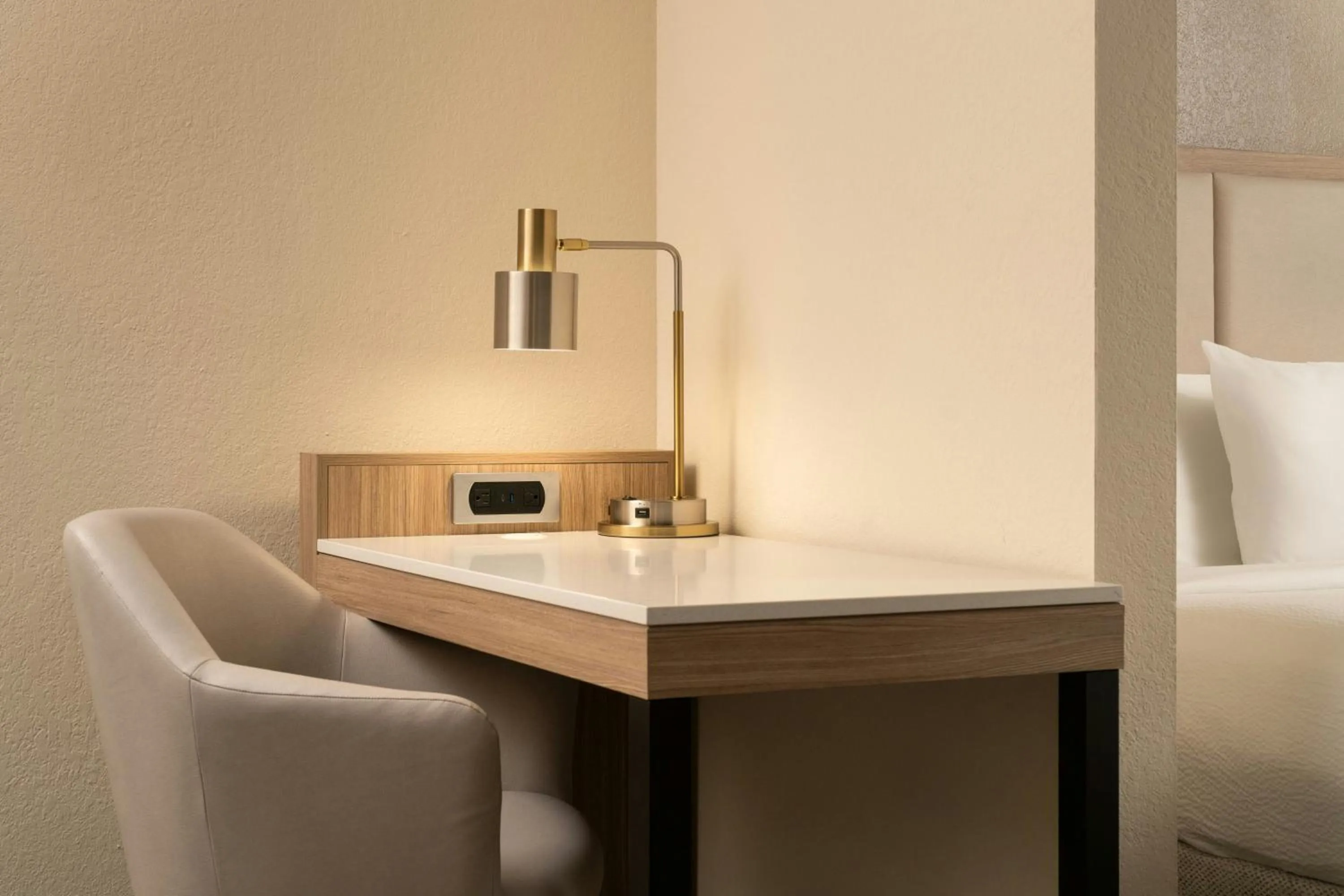 Bedroom, Bed in SpringHill Suites by Marriott Tampa Westshore