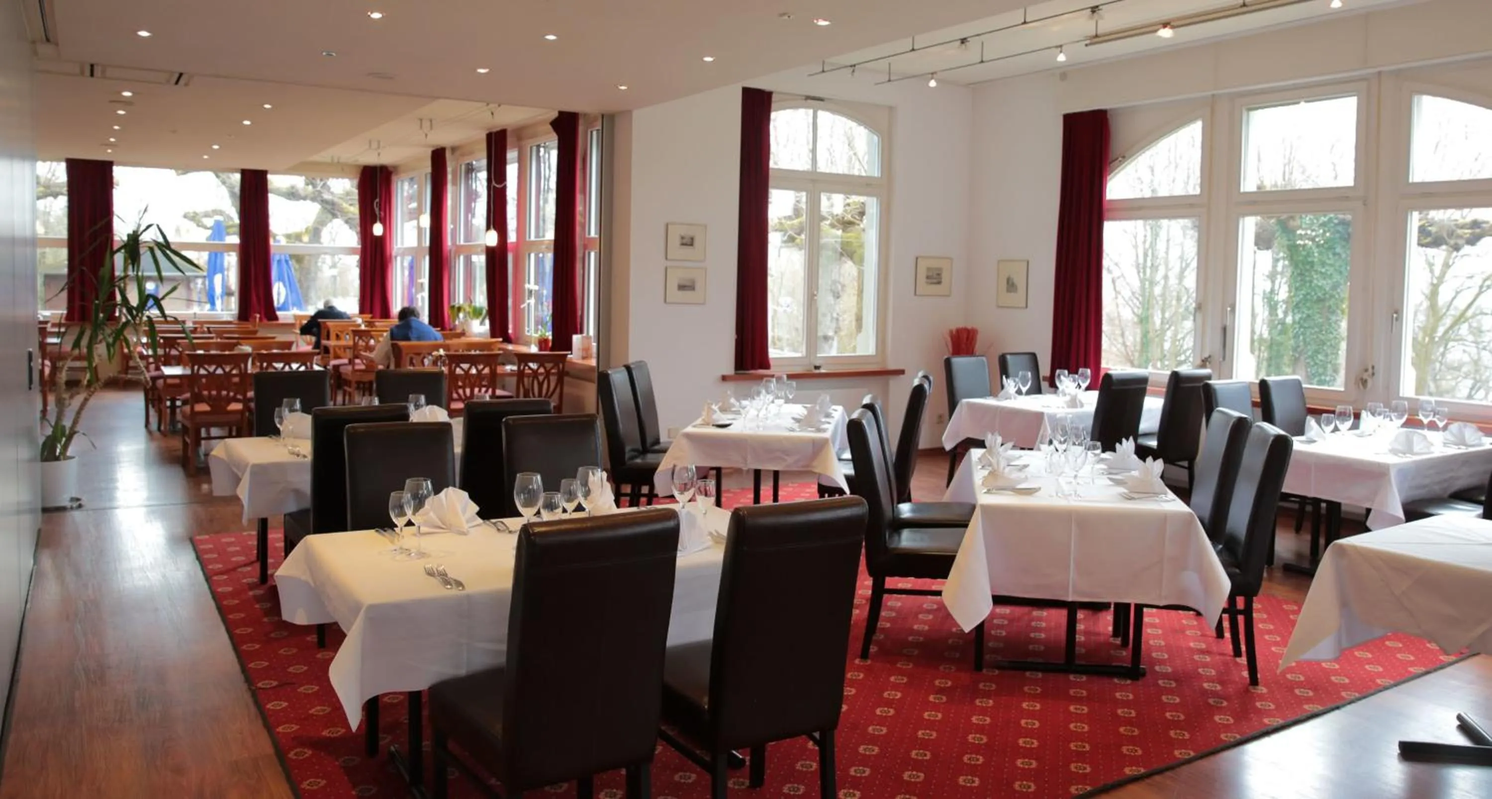 Restaurant/places to eat in Waldhaus Jakob