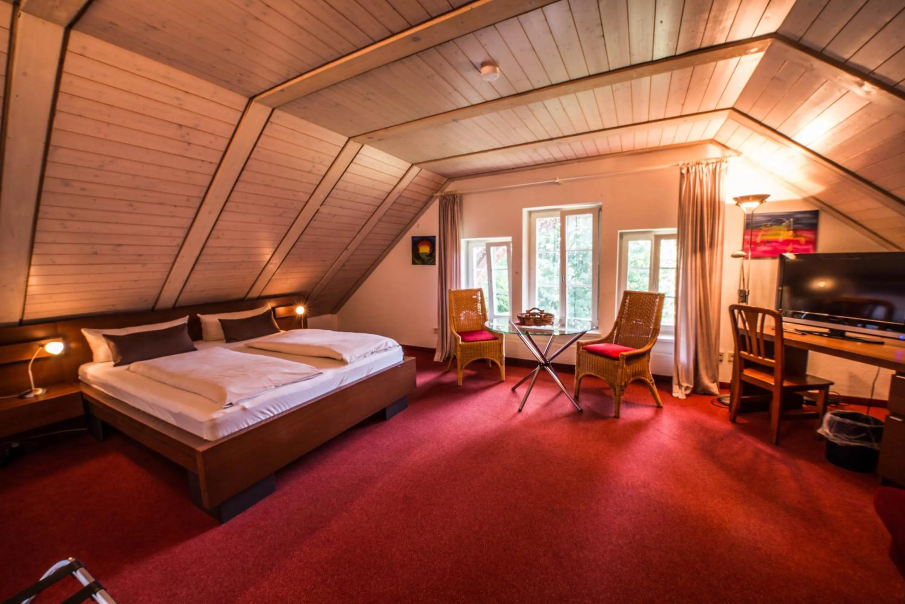 Photo of the whole room, Bed in Waldhaus Jakob