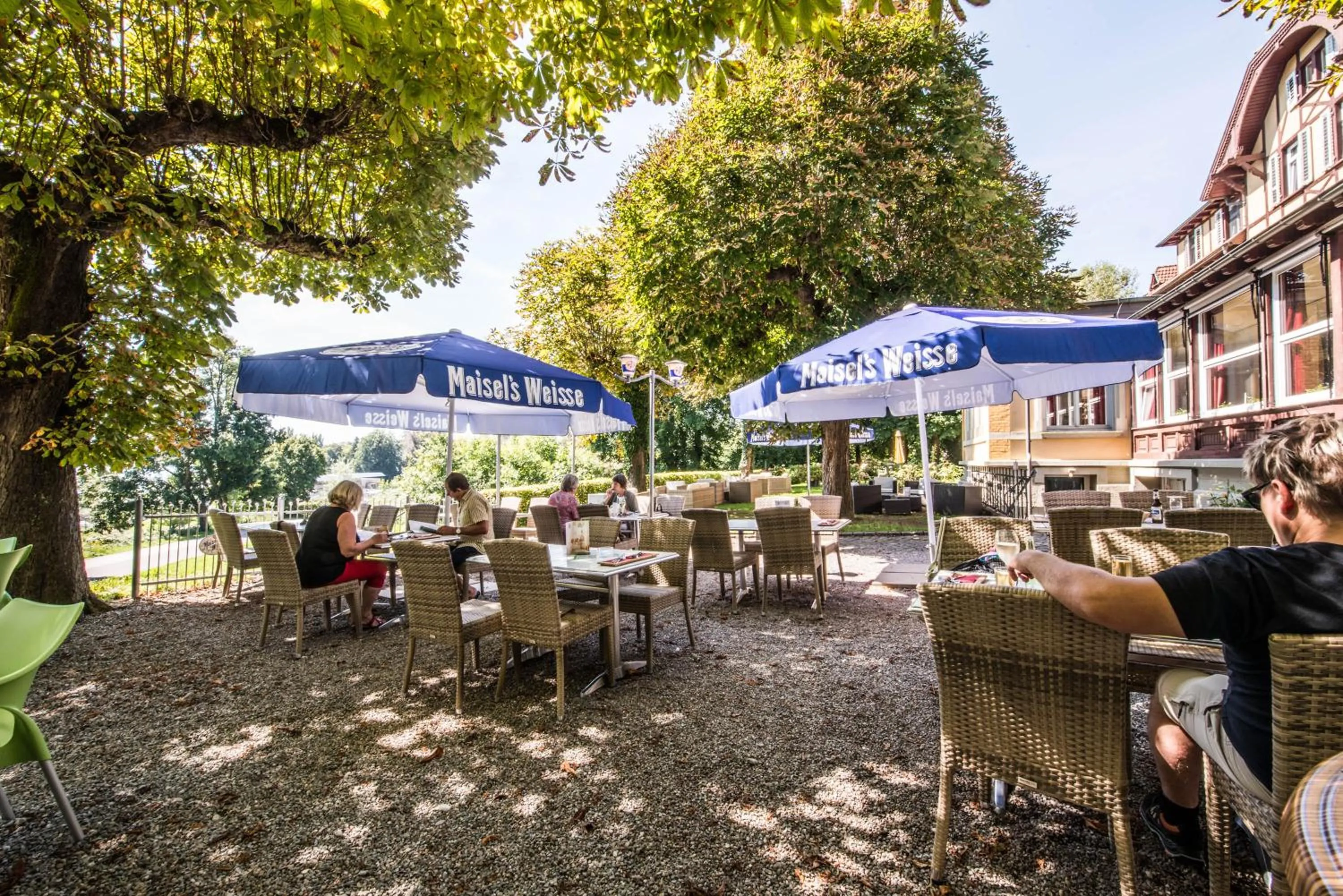 Restaurant/places to eat in Waldhaus Jakob