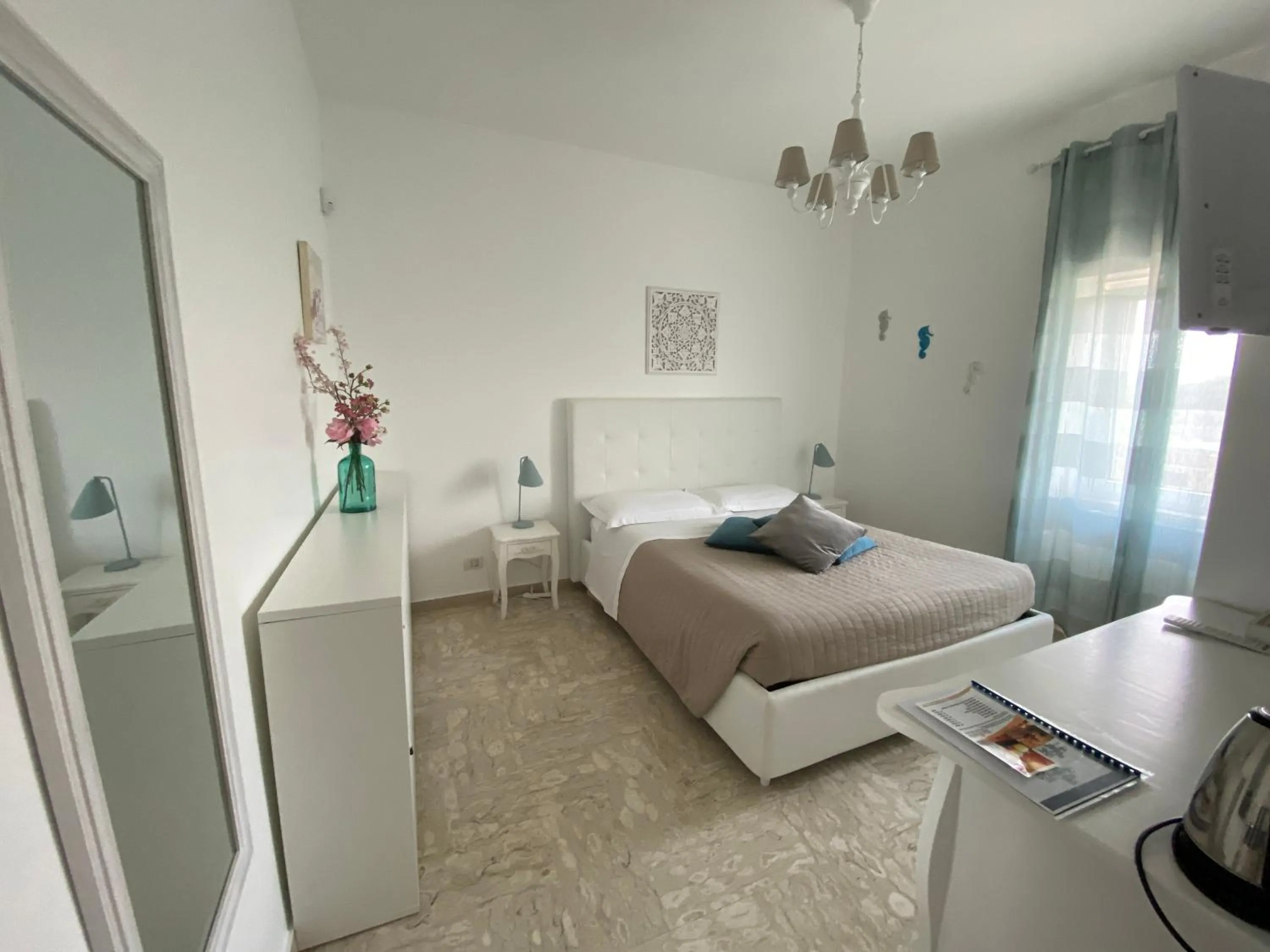 Bed in La Terrazza Sulla Rupe Relais